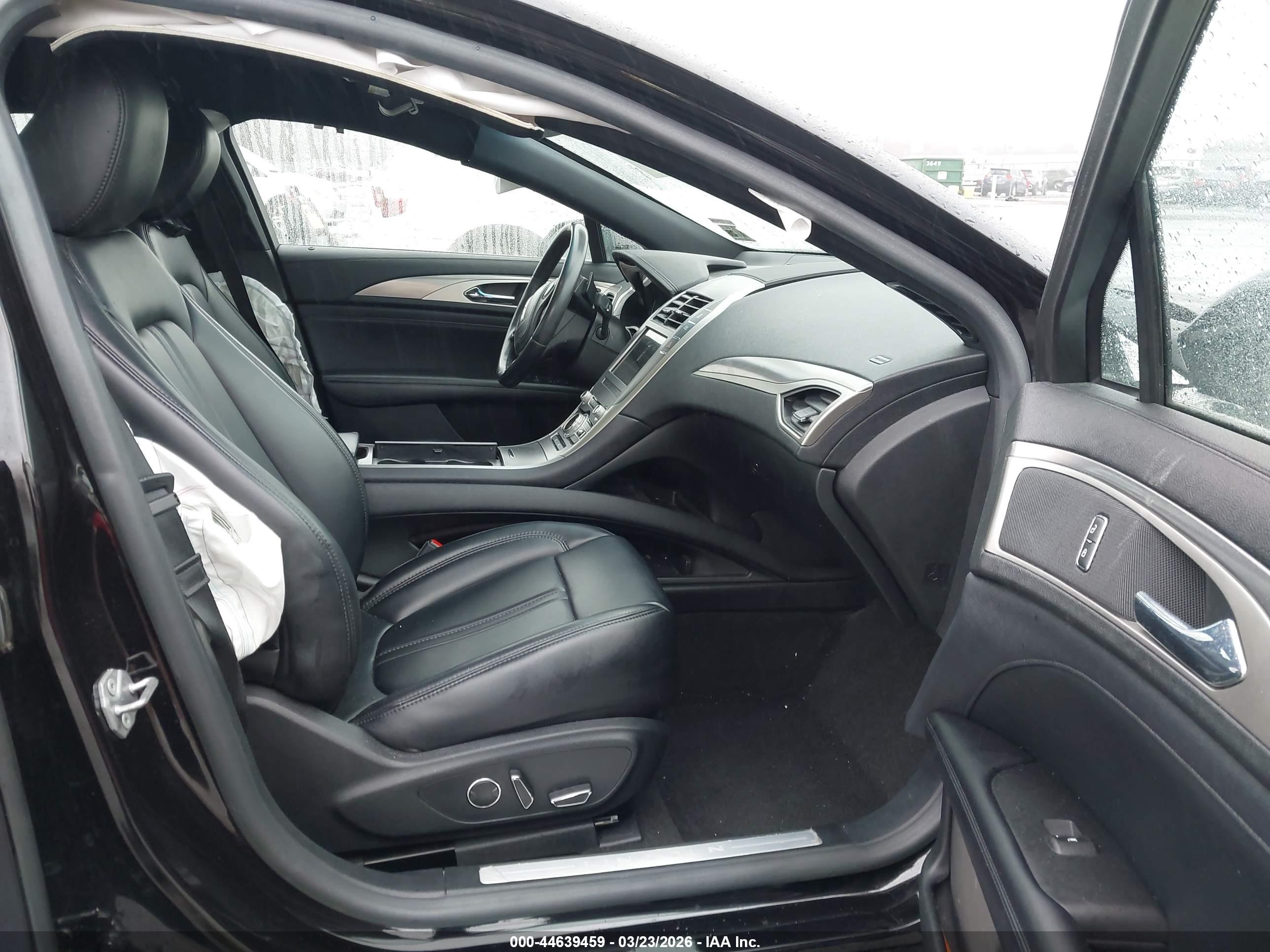 LINCOLN MKZ image 5