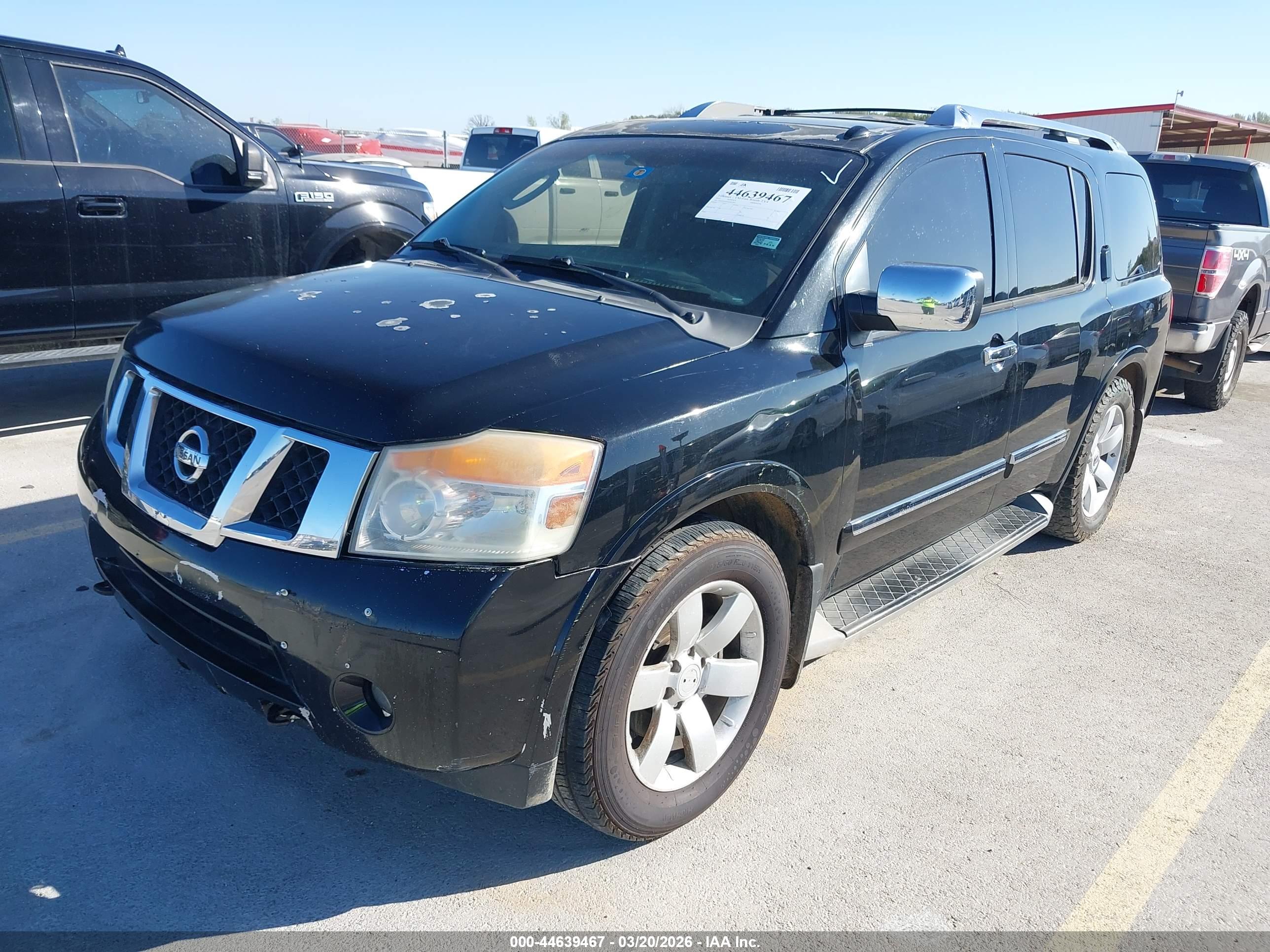 NISSAN ARMADA image 2