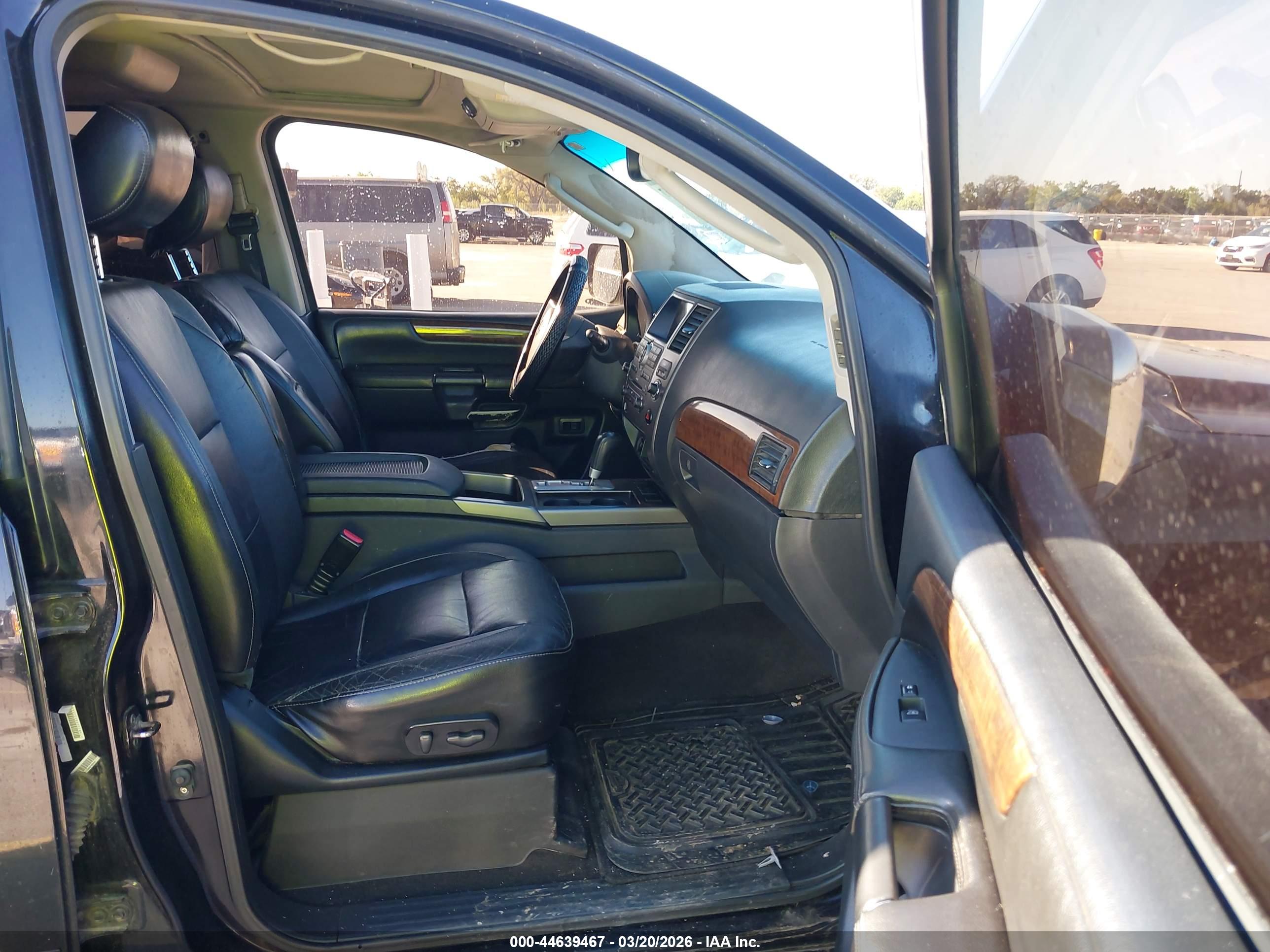 NISSAN ARMADA image 5