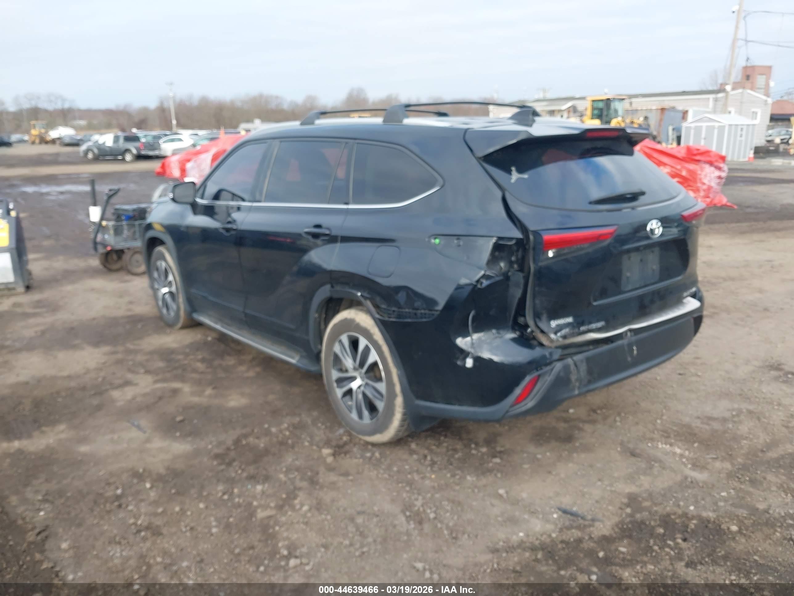TOYOTA HIGHLANDER image 6