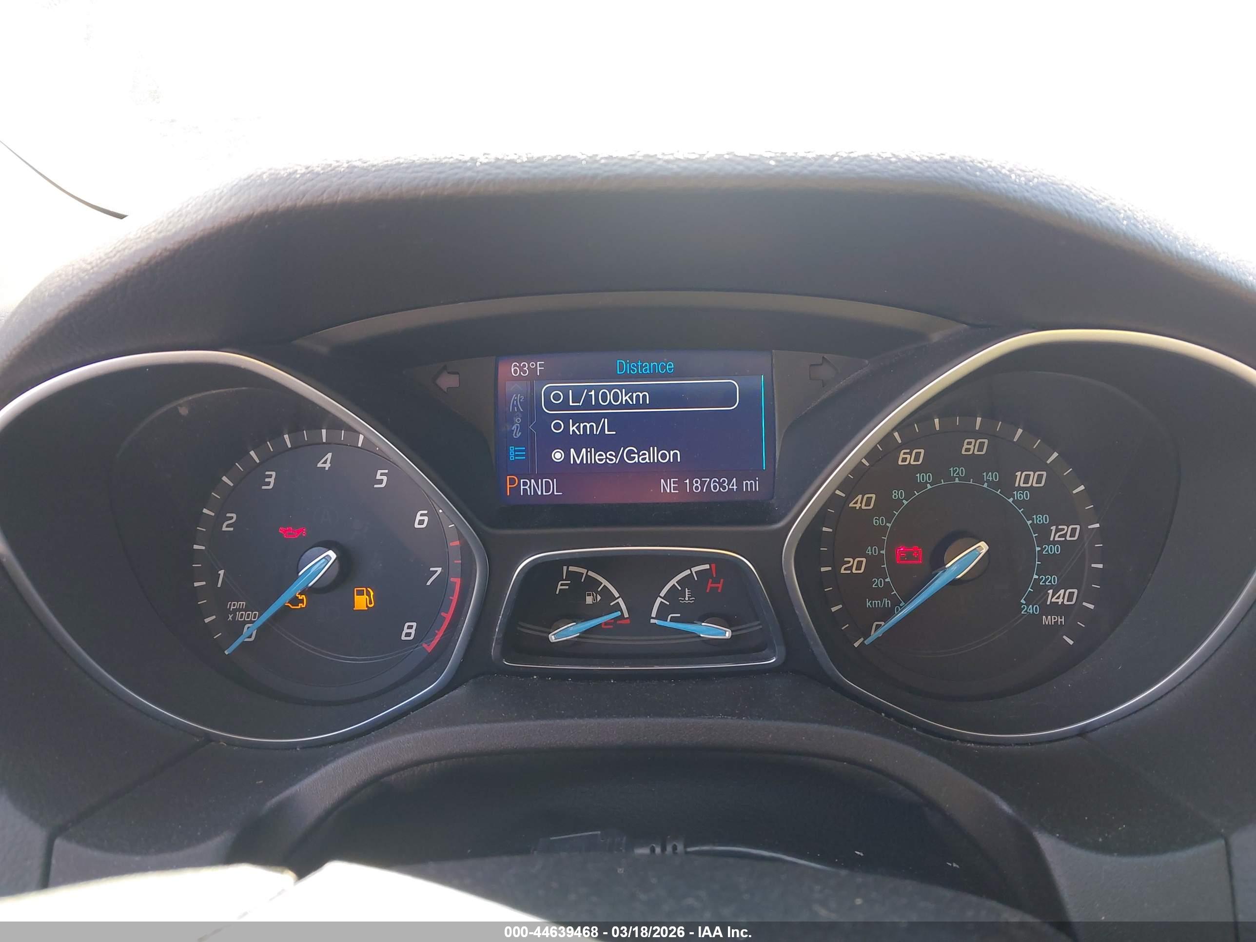 FORD FOCUS image 7