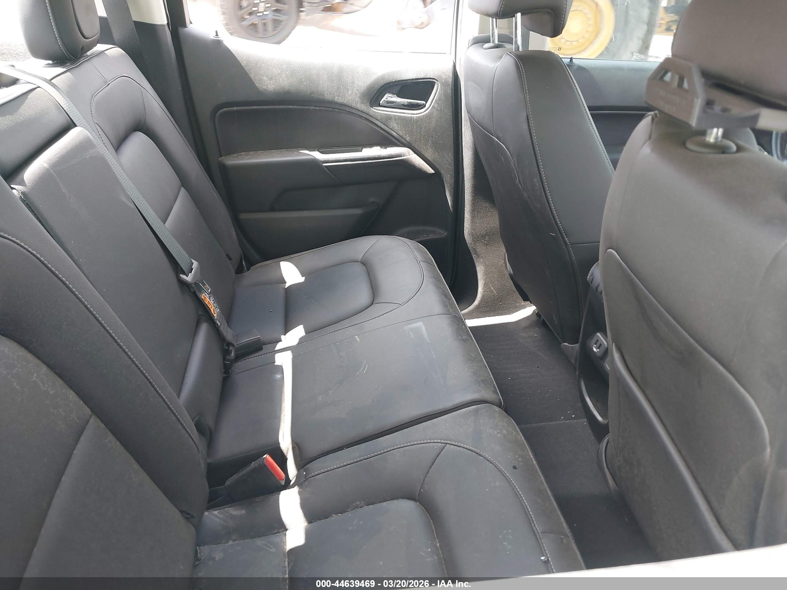CHEVROLET COLORADO image 8