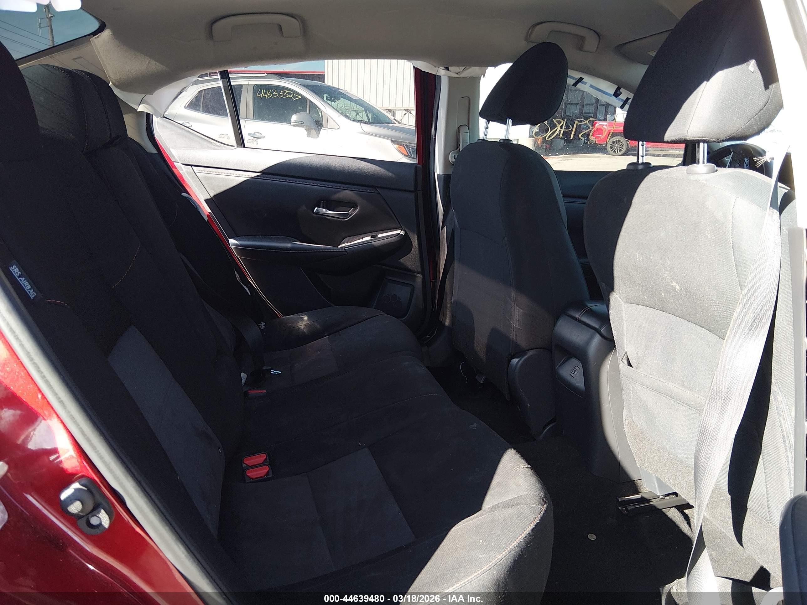 NISSAN SENTRA image 8