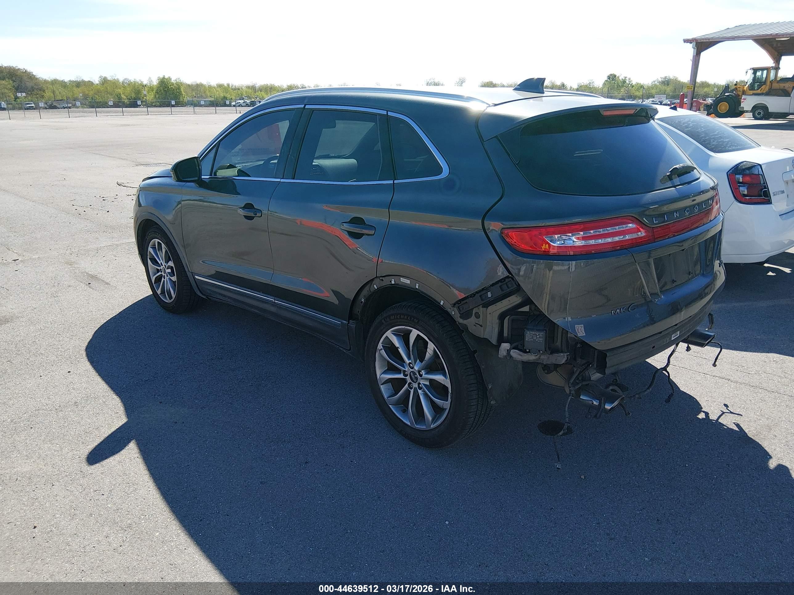 LINCOLN MKC image 3