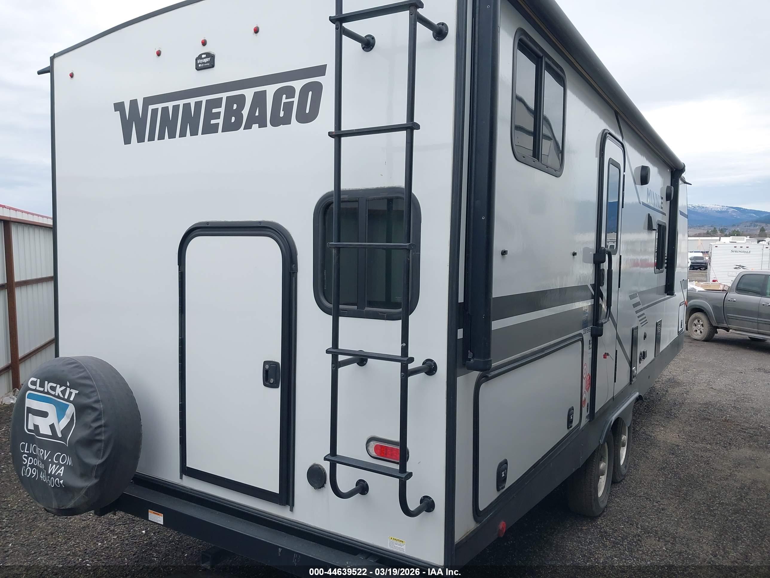 WINNEBAGO MINNIE image 4