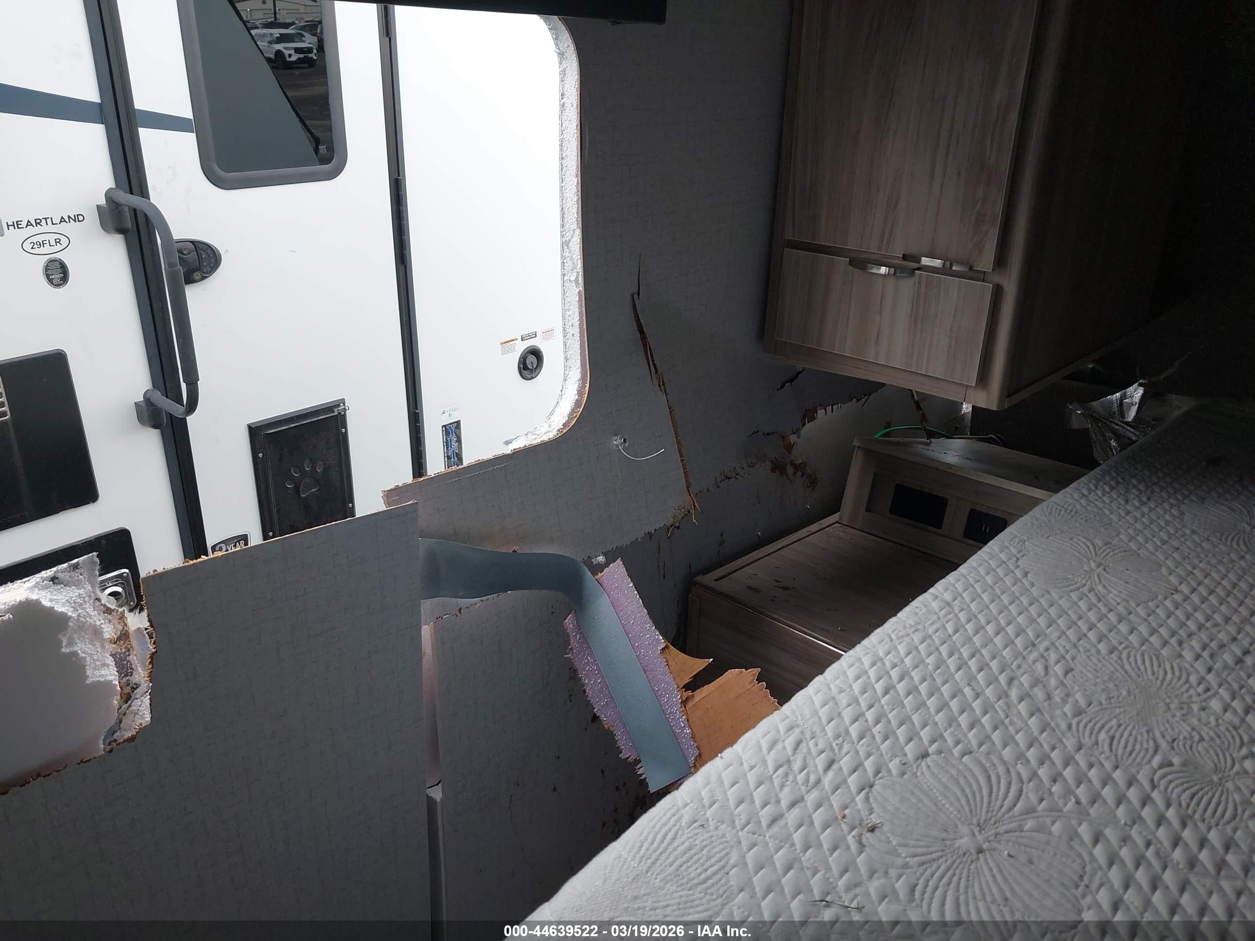 WINNEBAGO MINNIE image 7