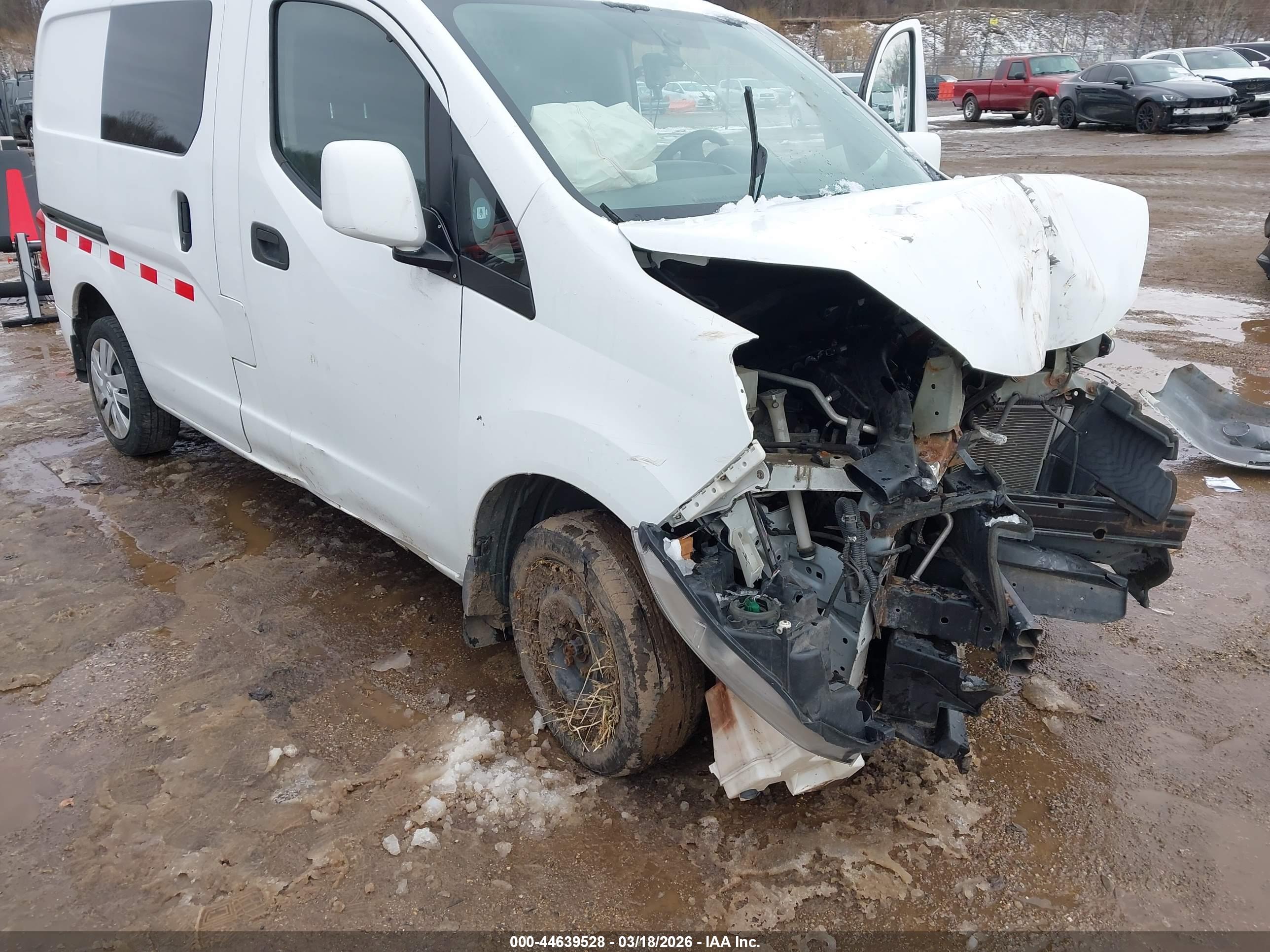 NISSAN NV200 image 6