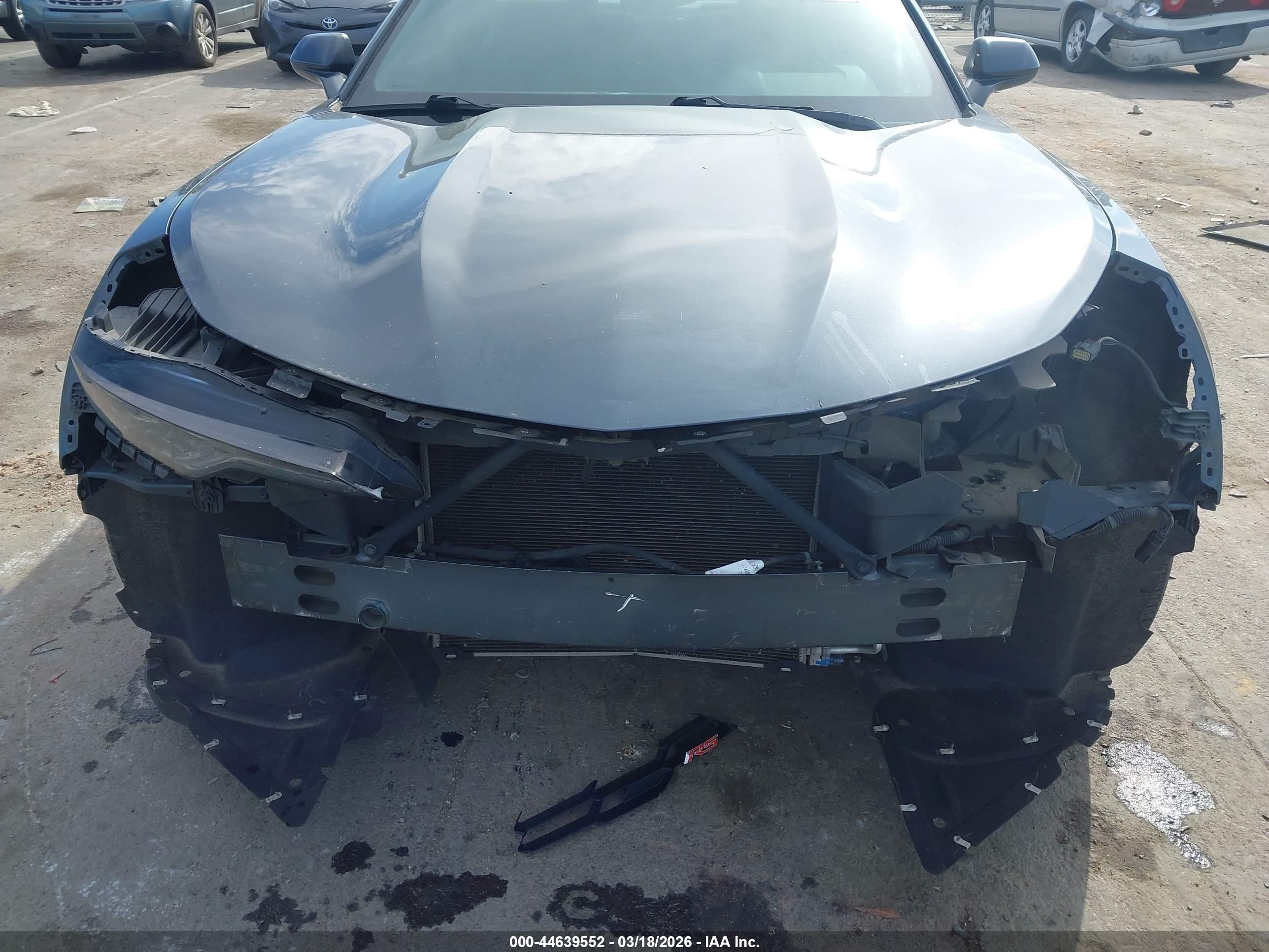 CHEVROLET CAMARO image 6