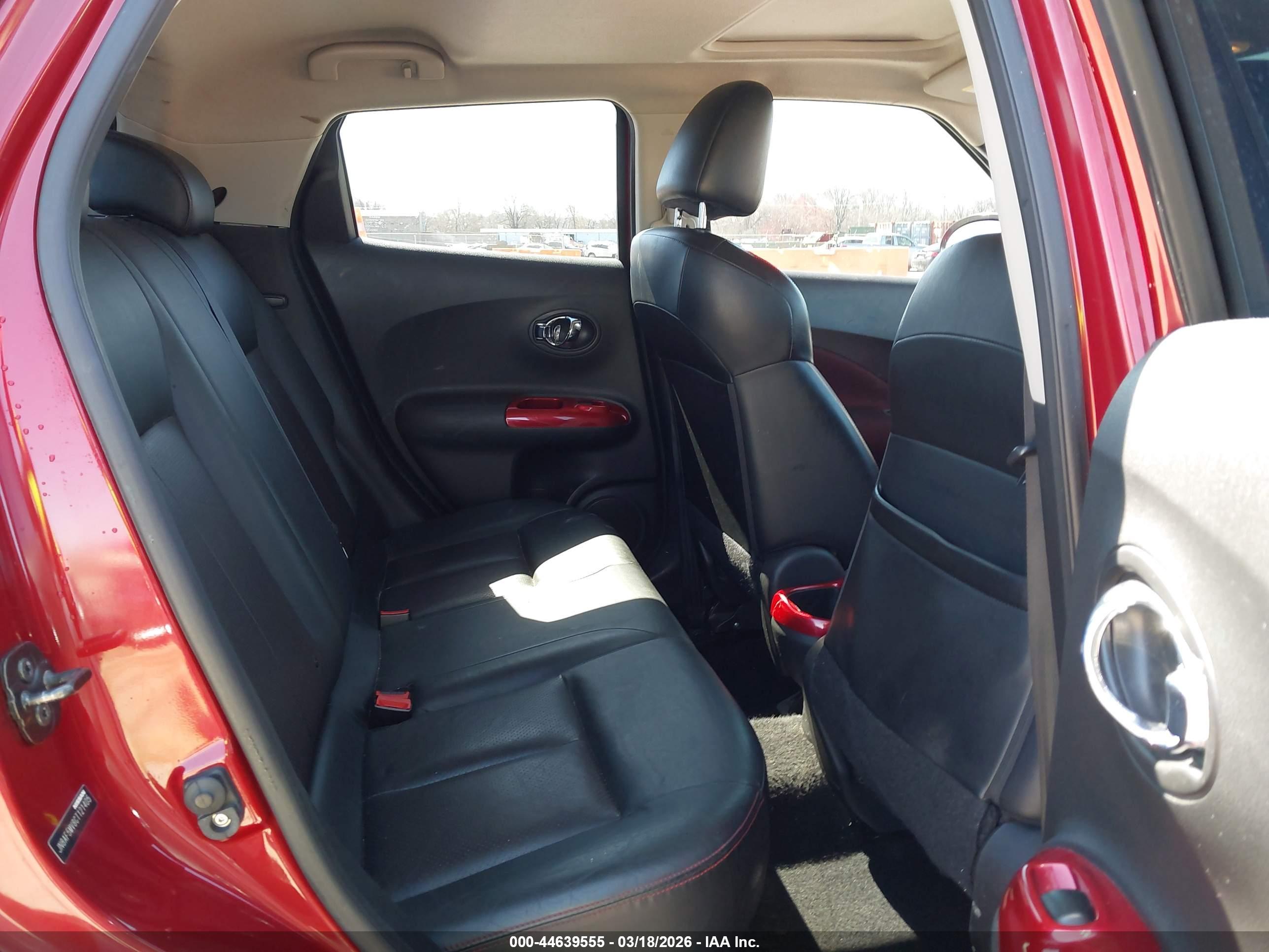 NISSAN JUKE image 8