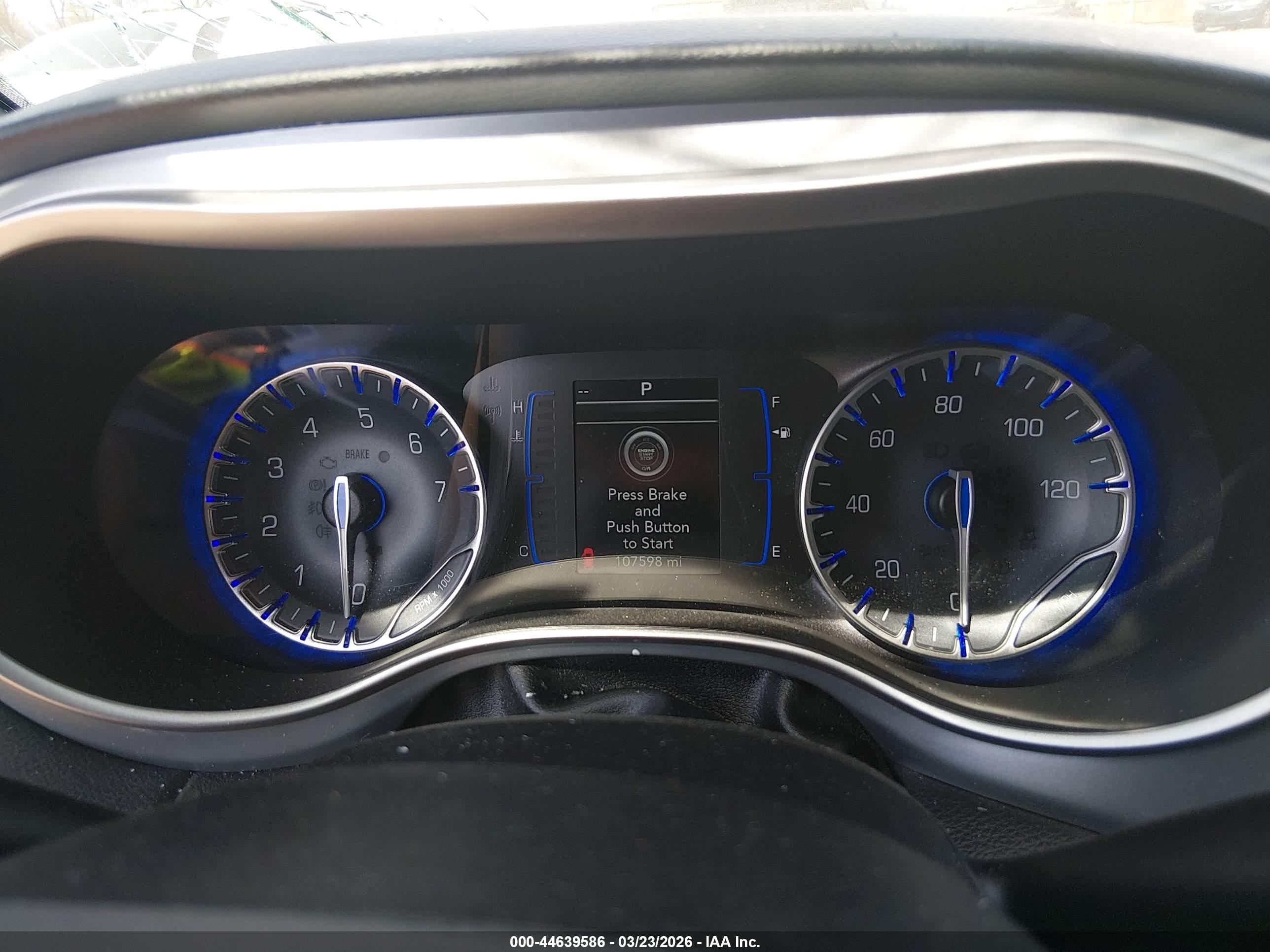 CHRYSLER PACIFICA image 7