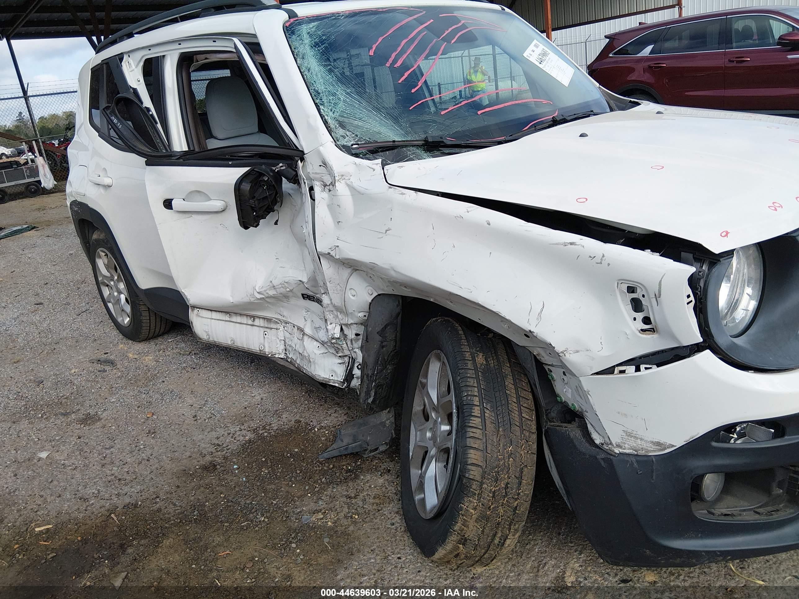 JEEP RENEGADE image 6