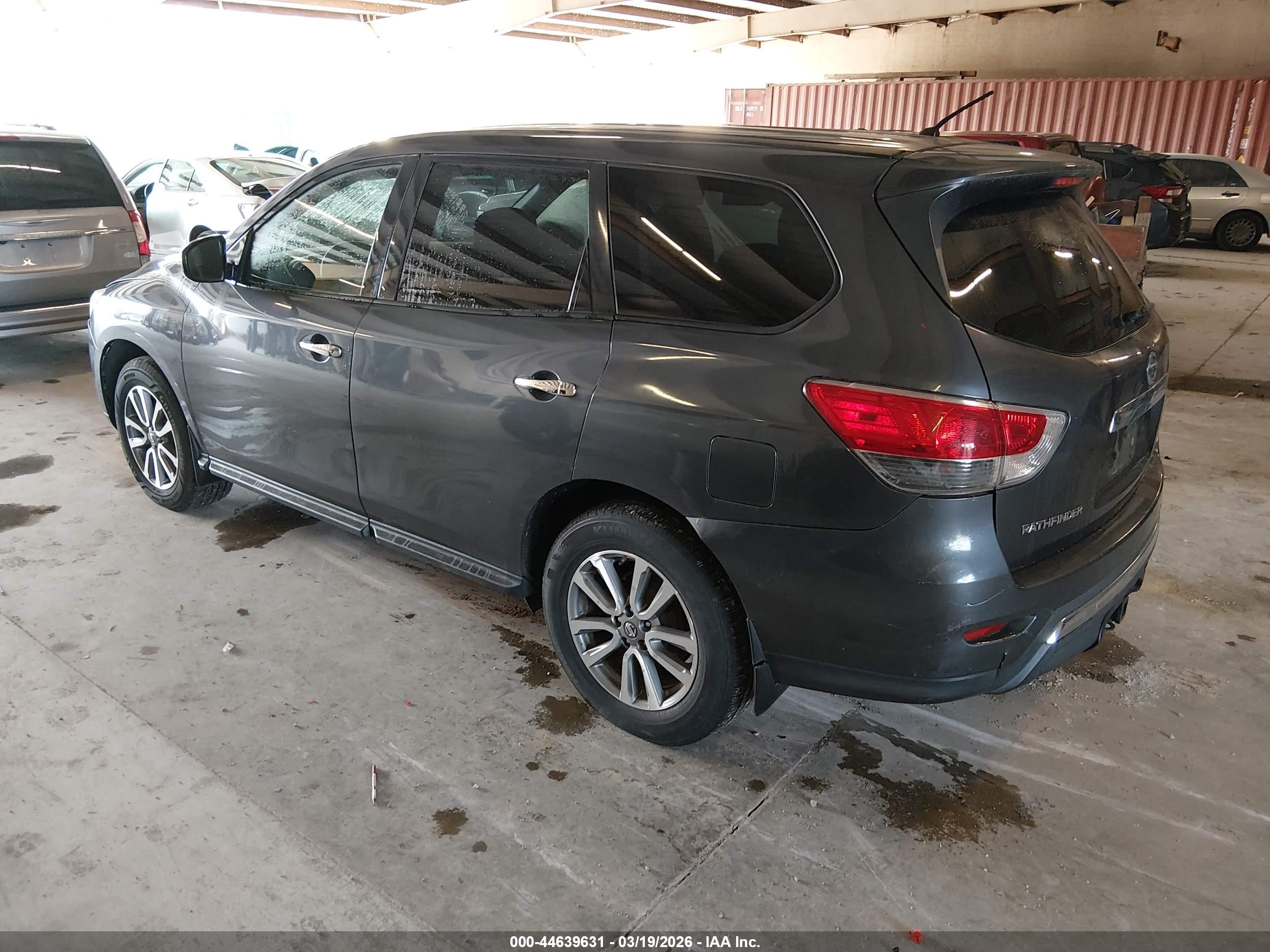 NISSAN PATHFINDER image 3