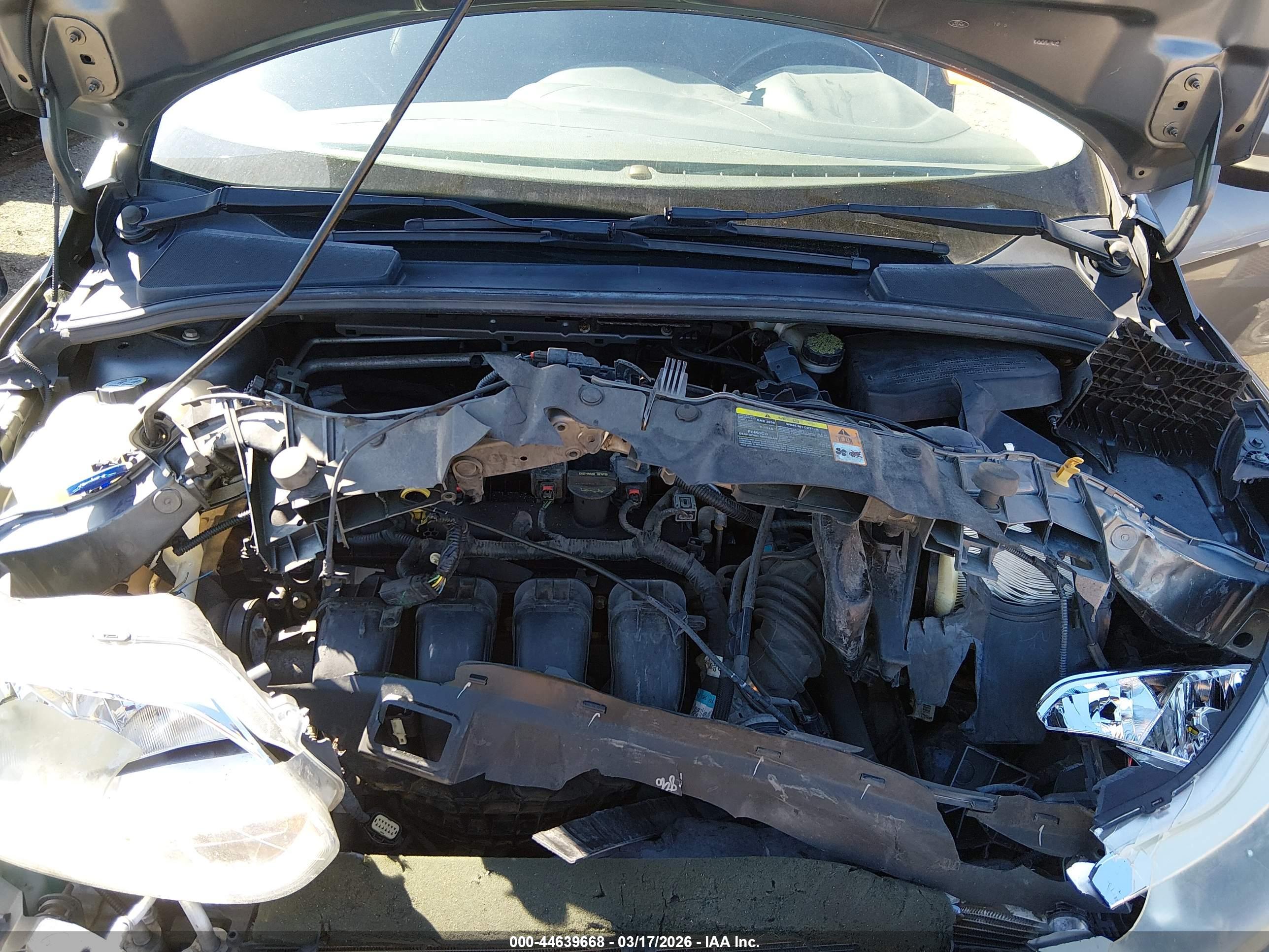 FORD FOCUS image 10