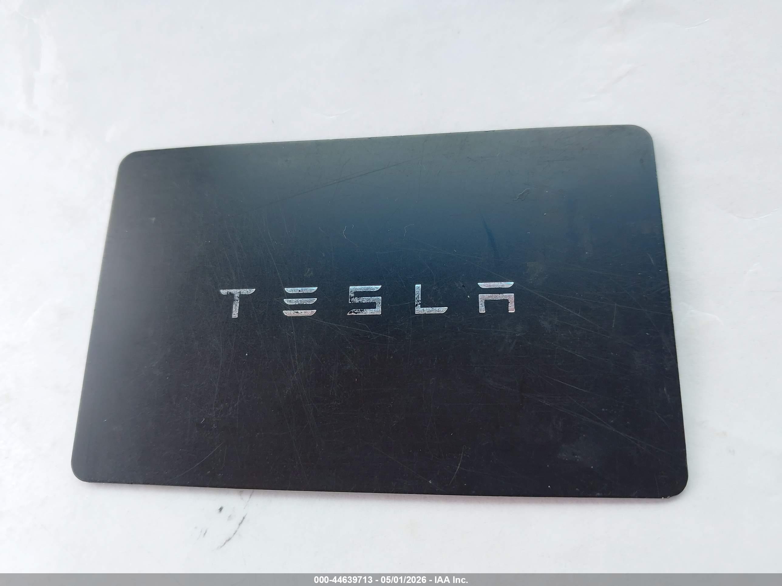 TESLA MODEL image 11
