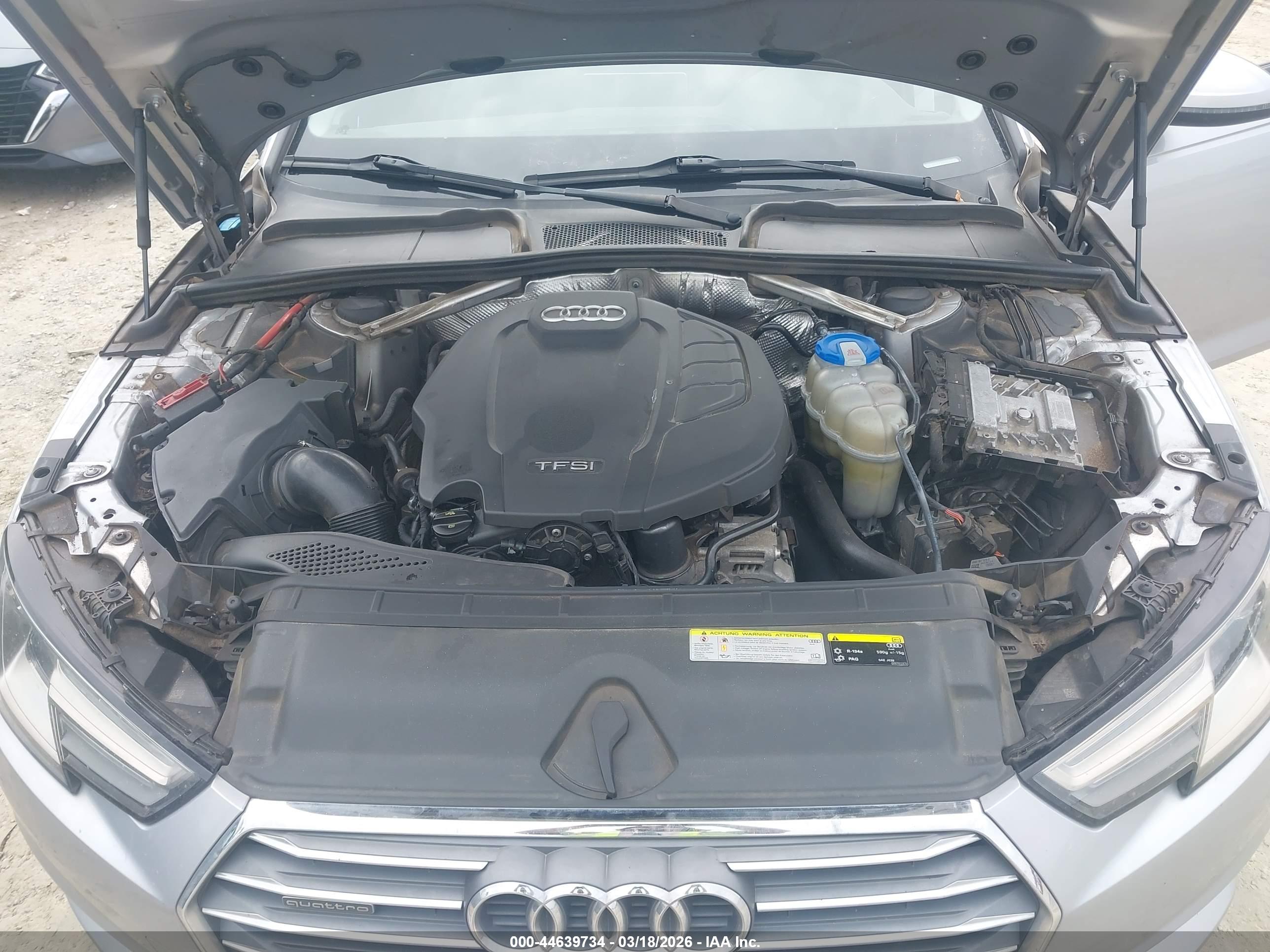 AUDI A4 image 10