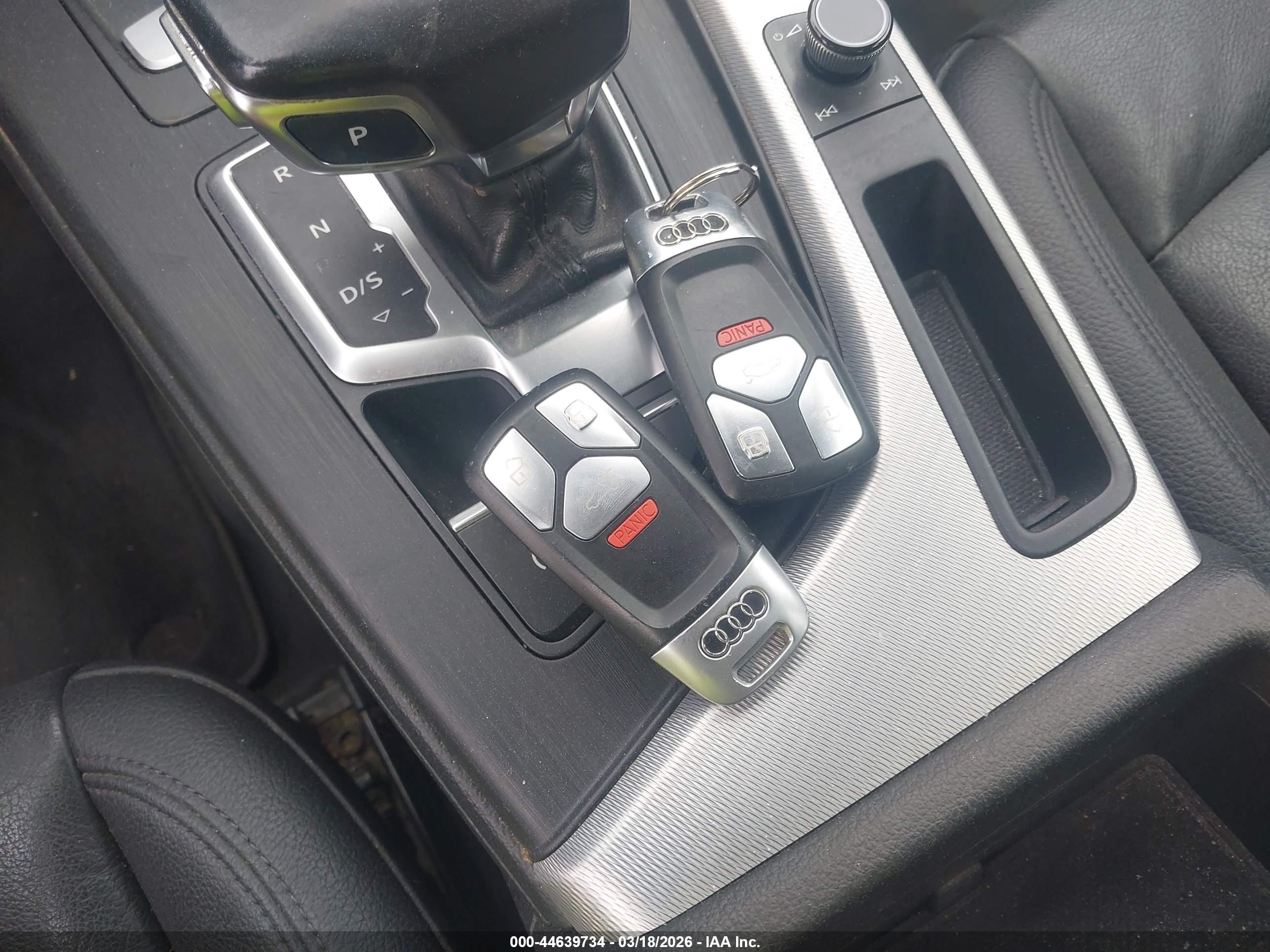 AUDI A4 image 11