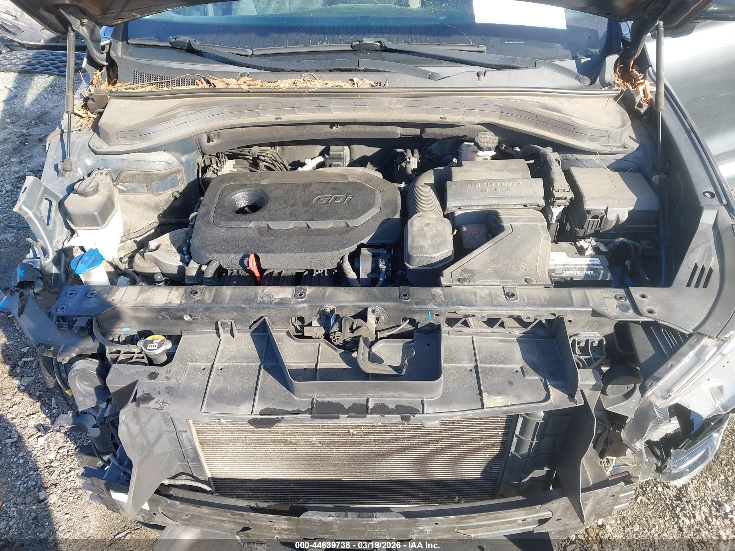 HYUNDAI SANTA image 10