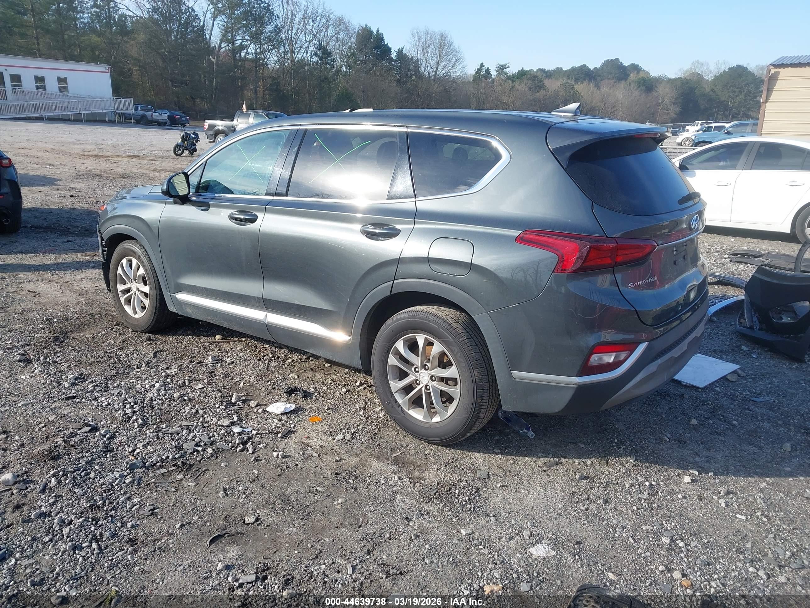 HYUNDAI SANTA image 3