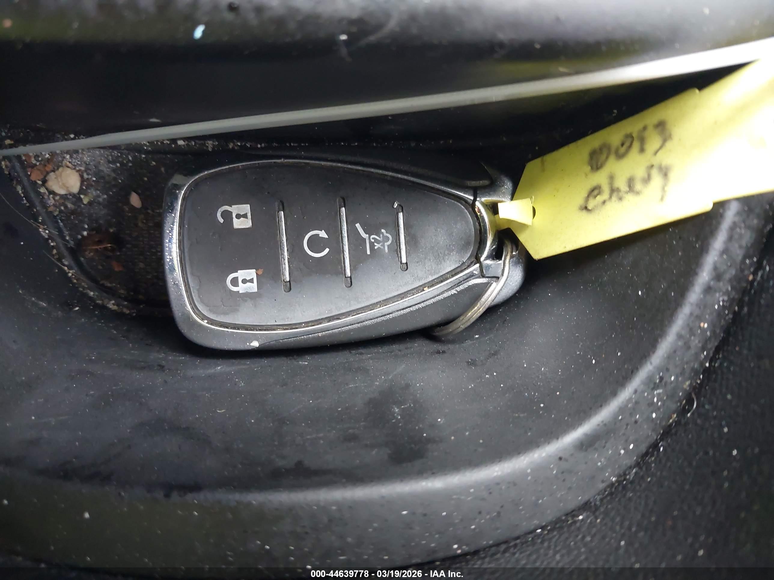 CHEVROLET EQUINOX image 11