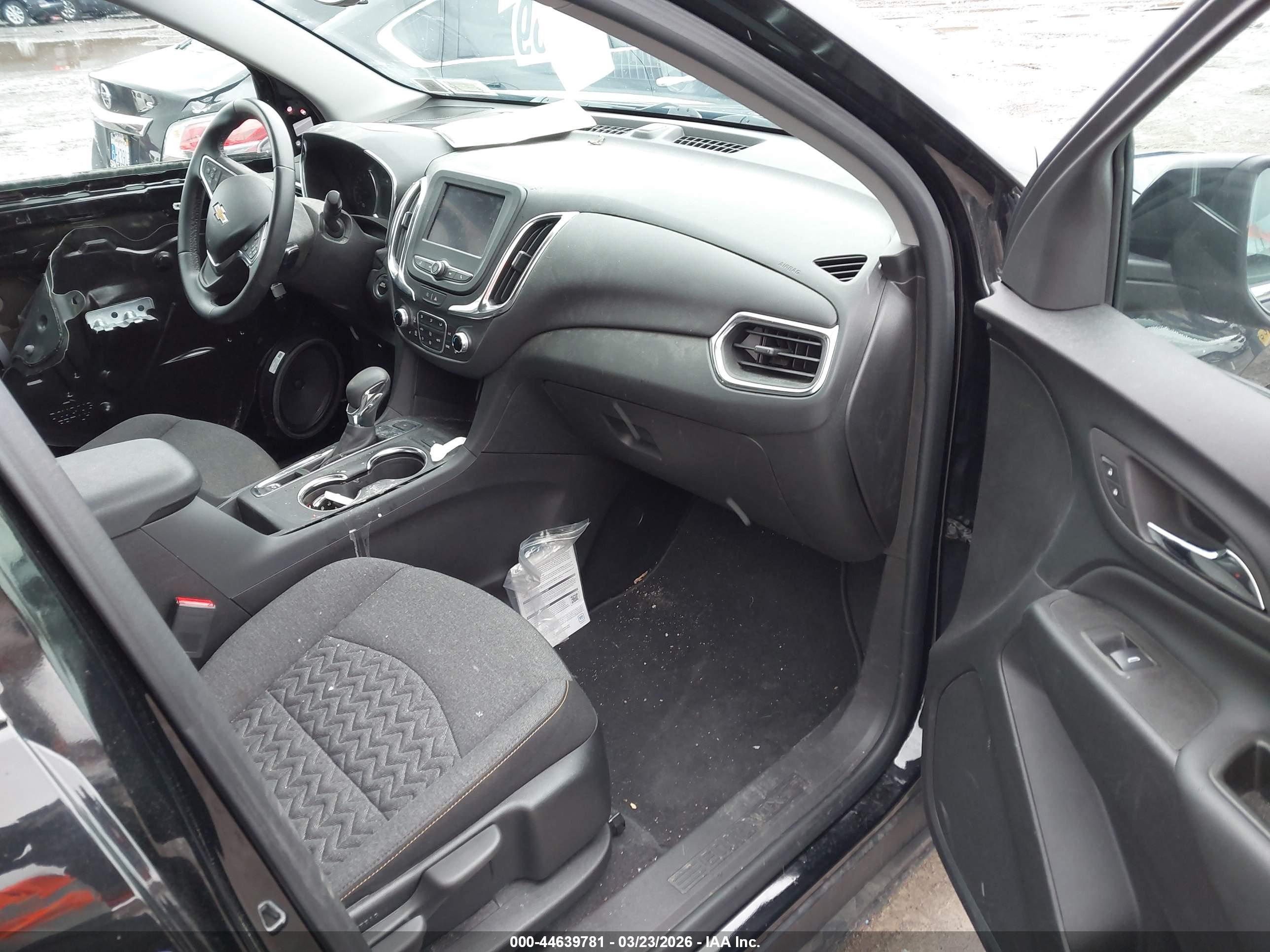 CHEVROLET EQUINOX image 5