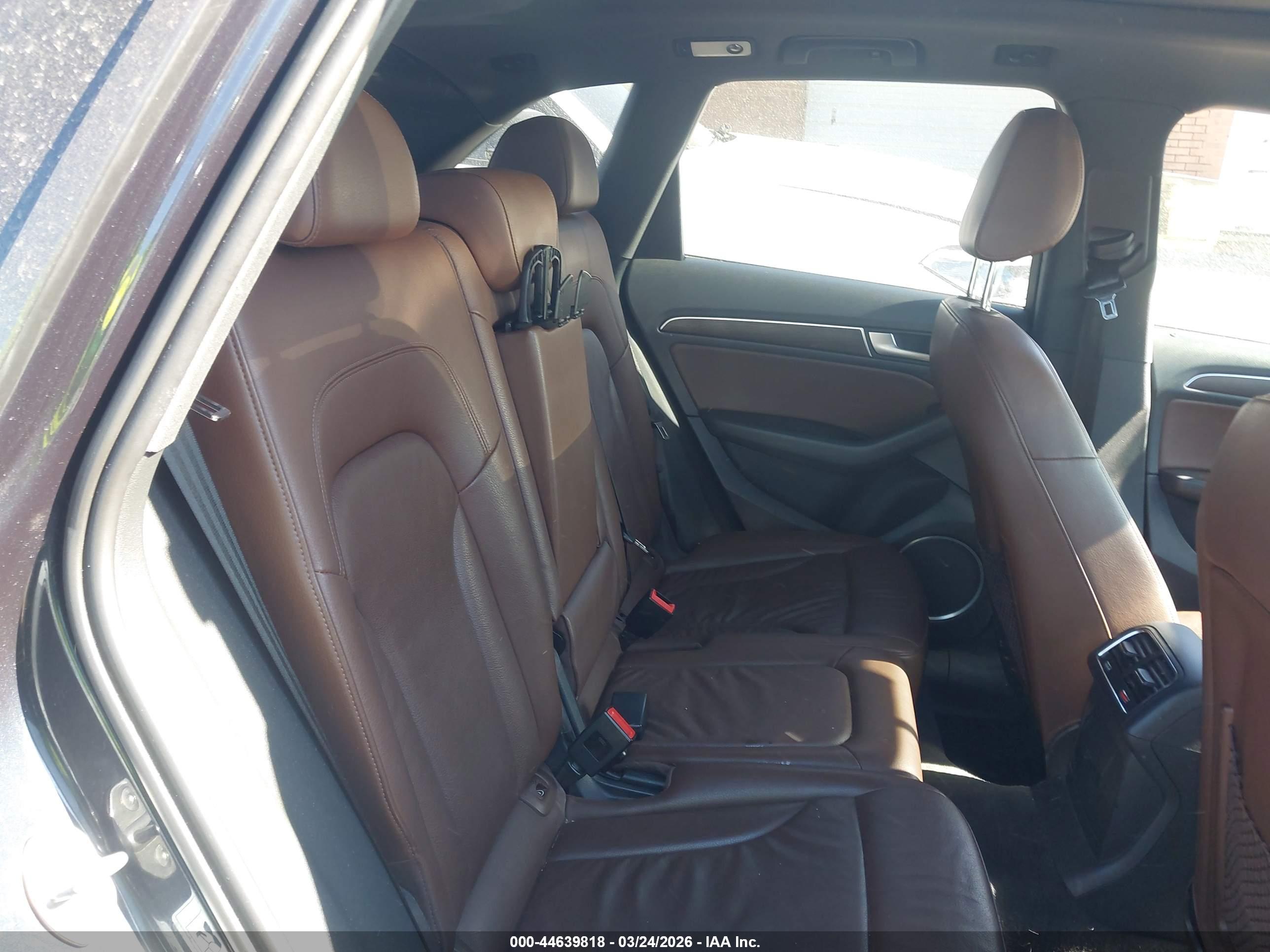 AUDI Q5 image 8