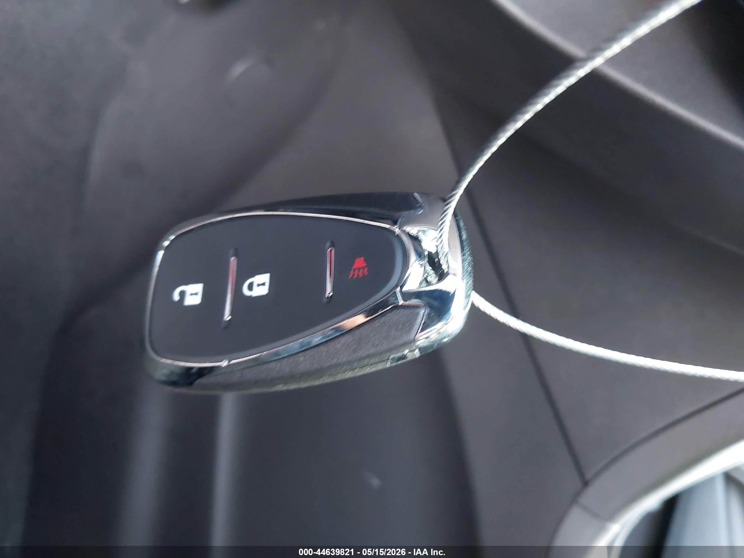 CHEVROLET EQUINOX image 11