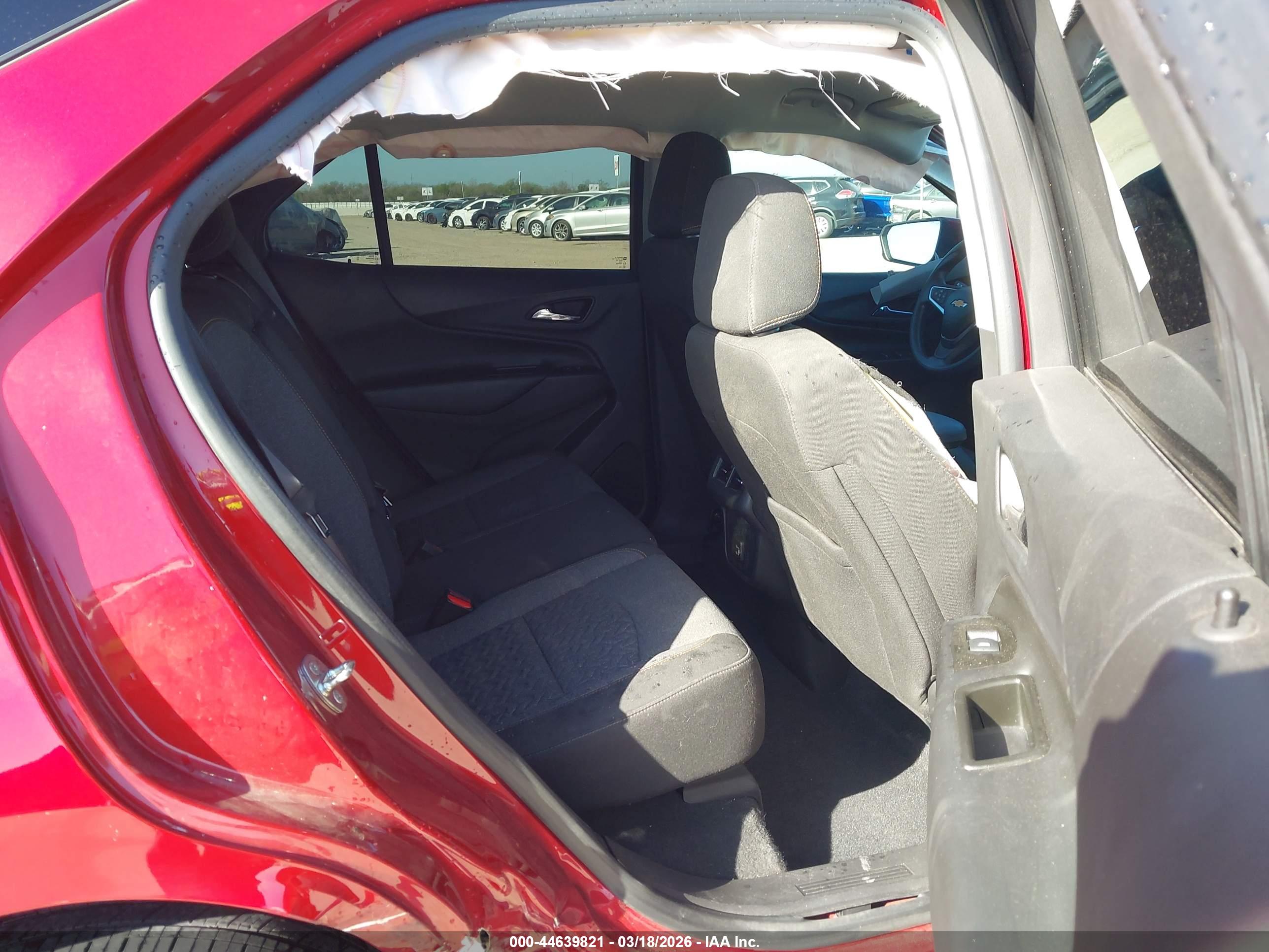 CHEVROLET EQUINOX image 8