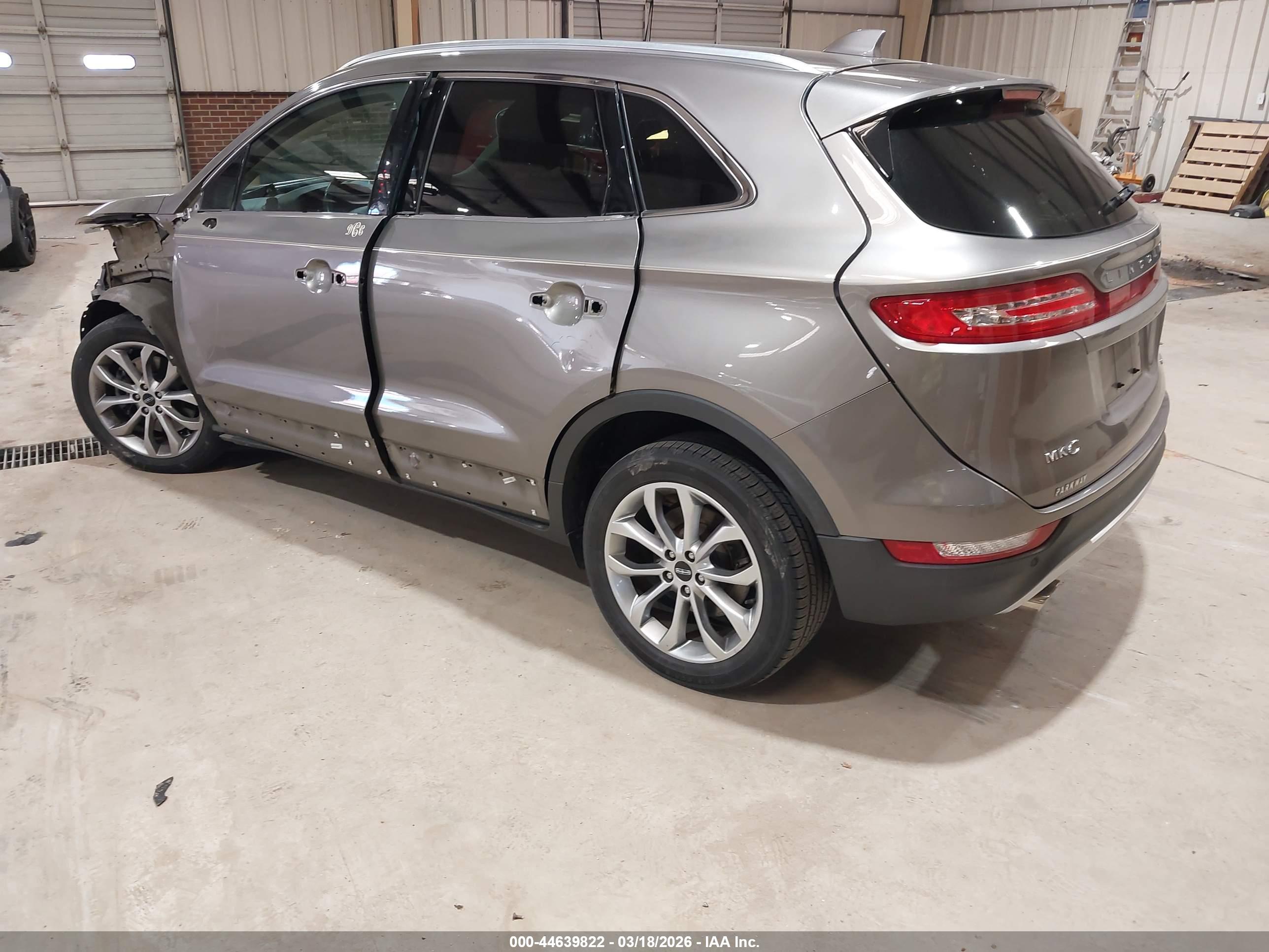 LINCOLN MKC image 3