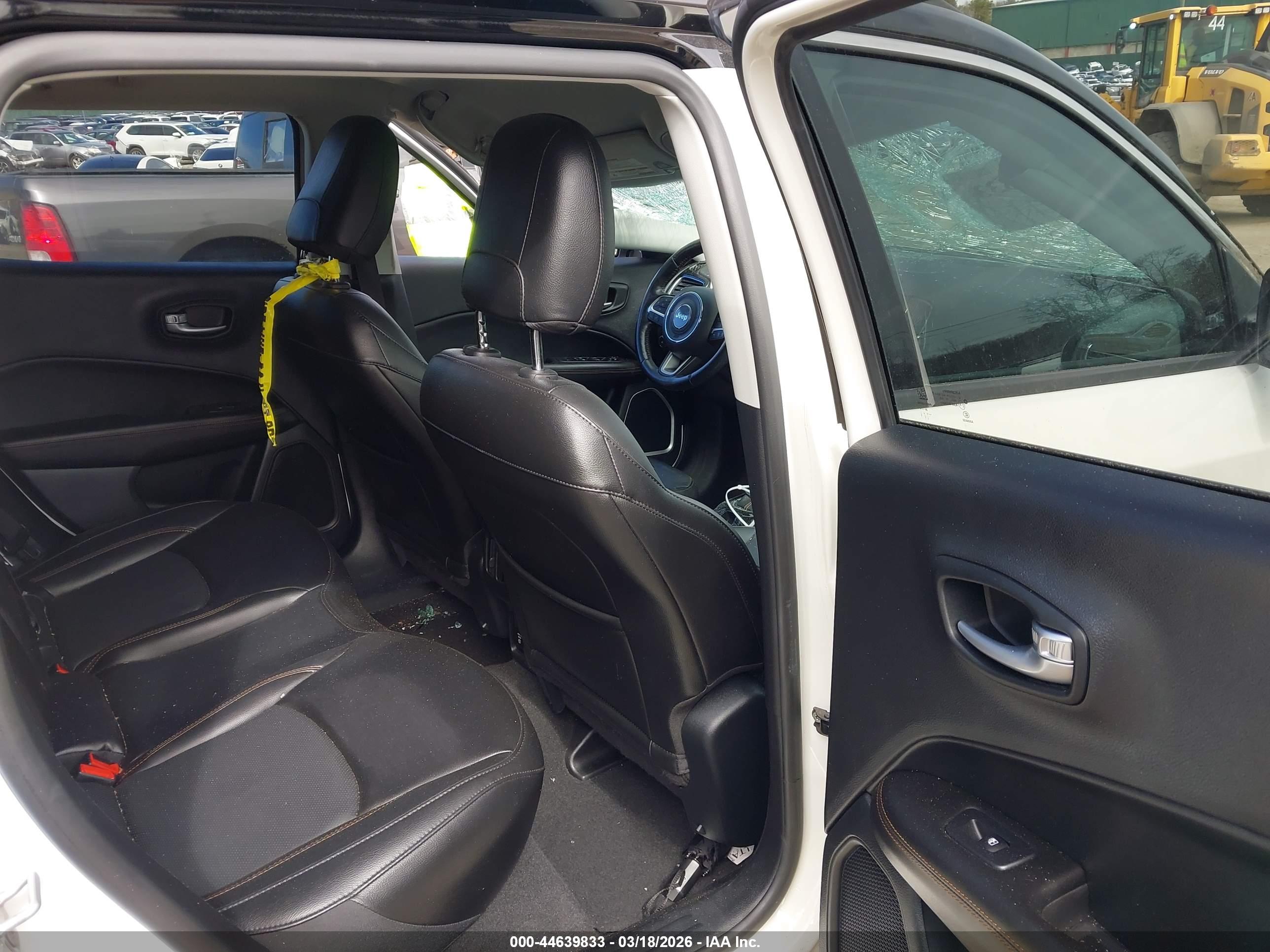 JEEP COMPASS image 8