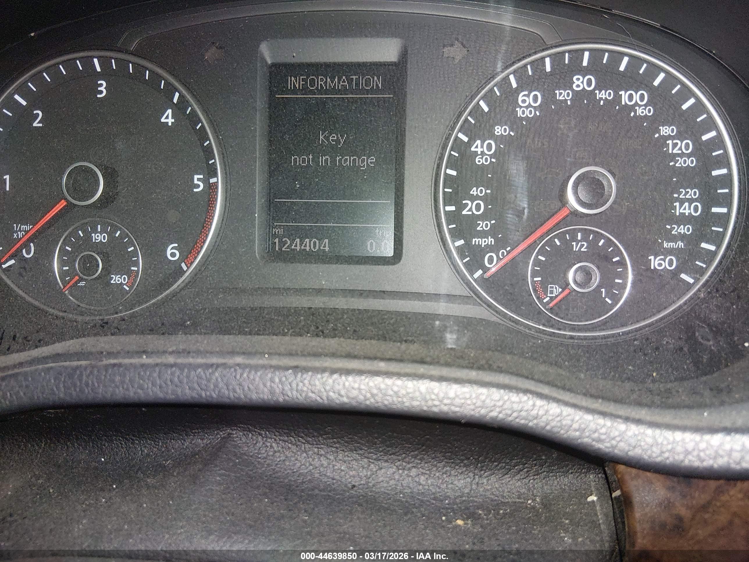 VOLKSWAGEN PASSAT image 7