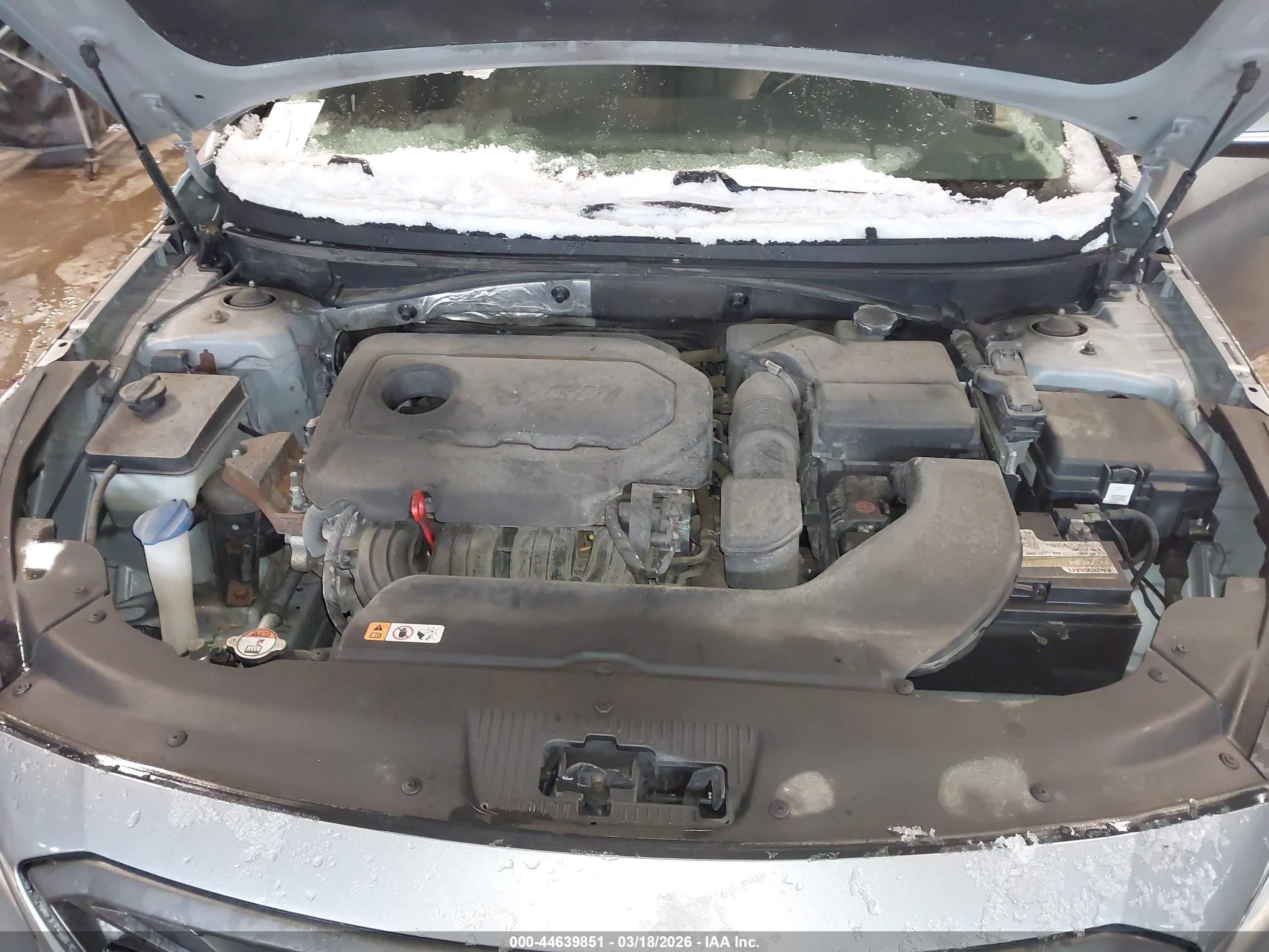 HYUNDAI SONATA image 10