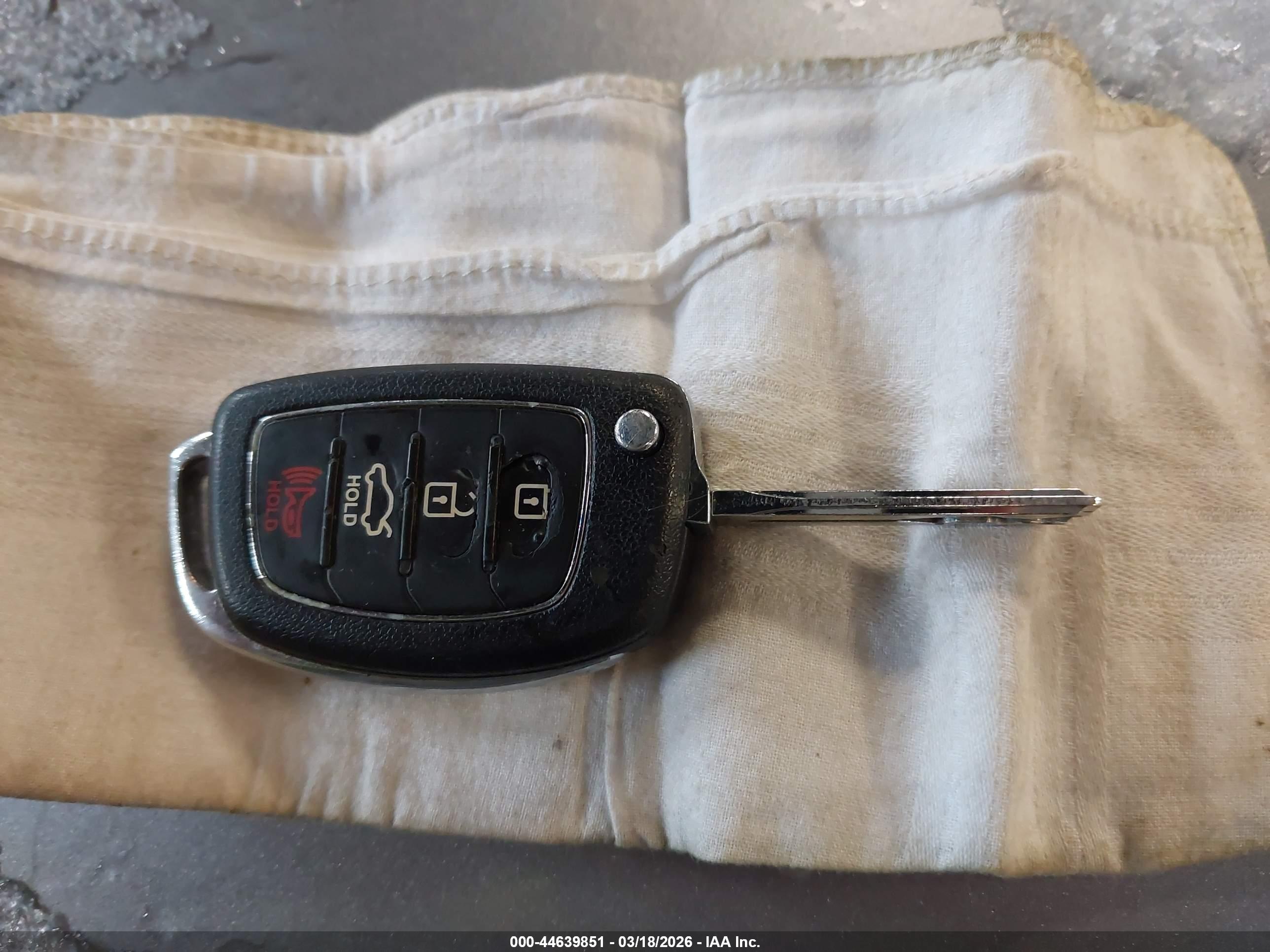 HYUNDAI SONATA image 11