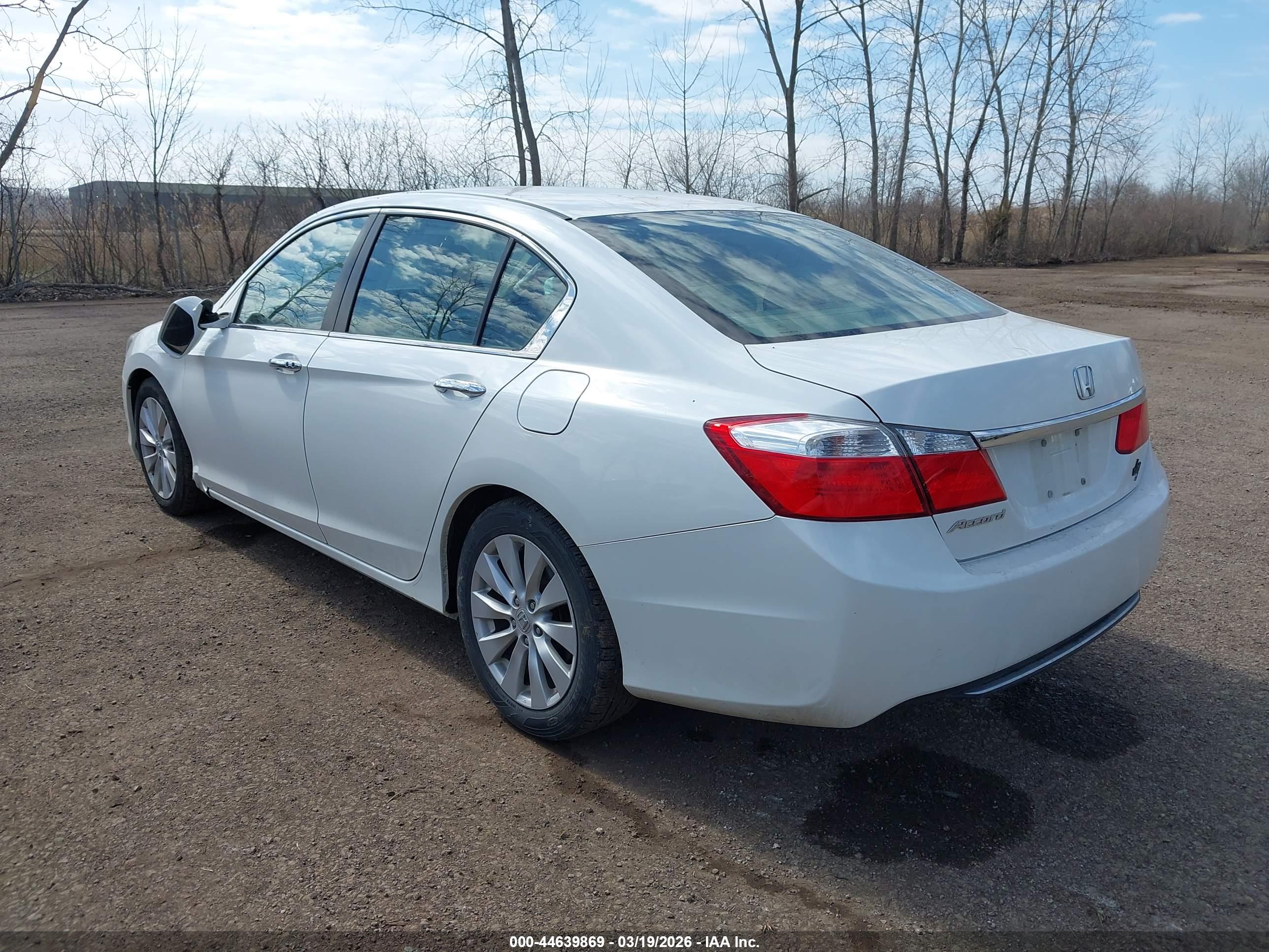 HONDA ACCORD image 3