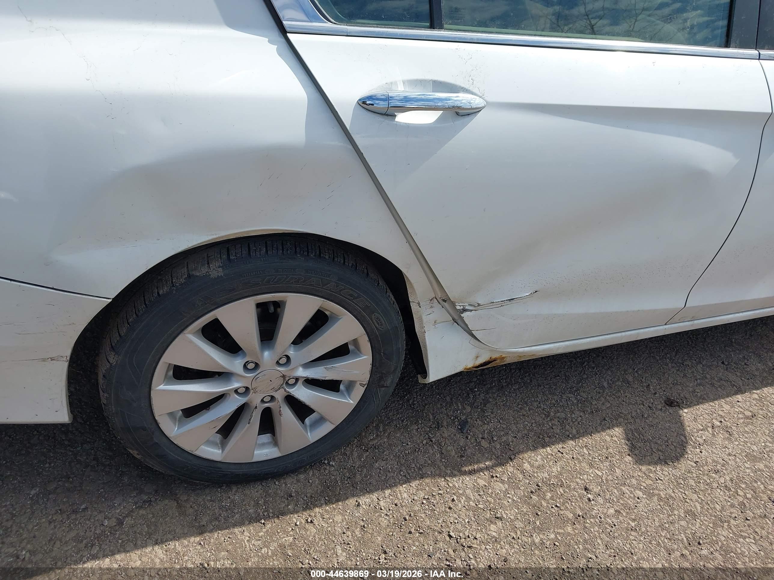 HONDA ACCORD image 6