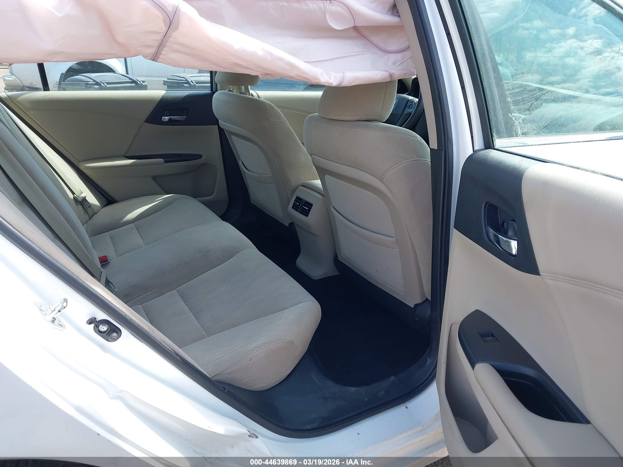HONDA ACCORD image 8