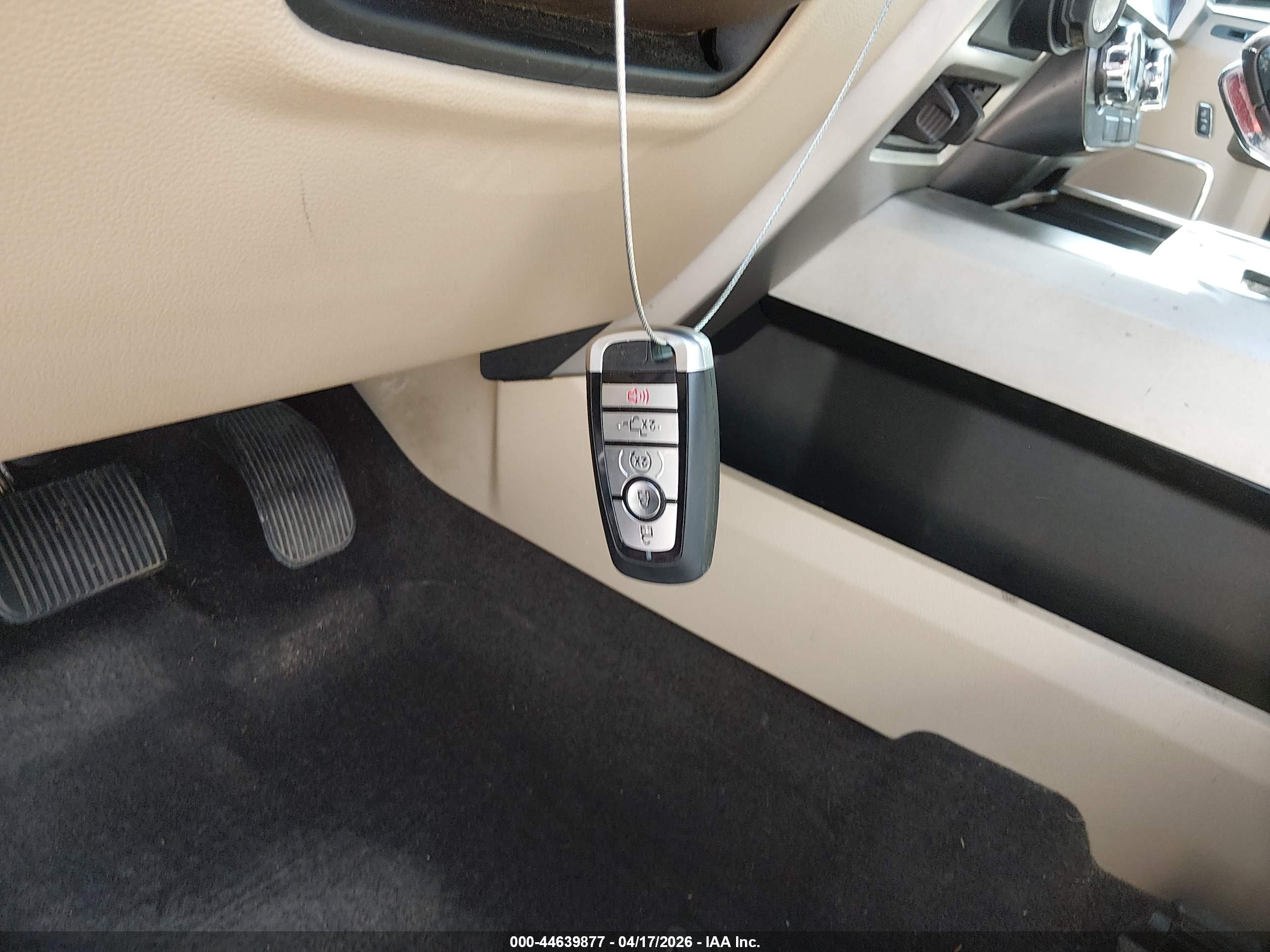 FORD F-150 image 11