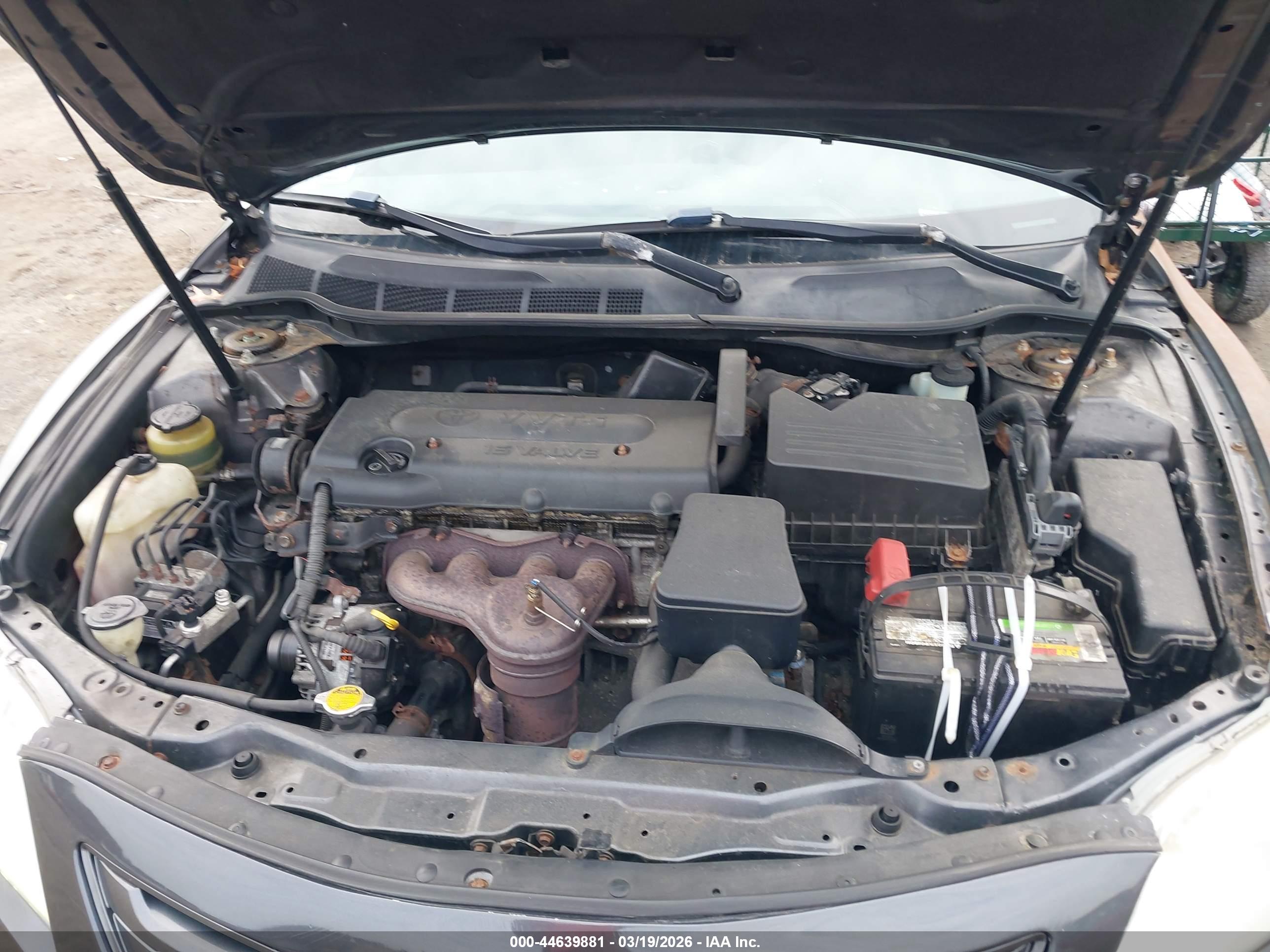 TOYOTA CAMRY image 10