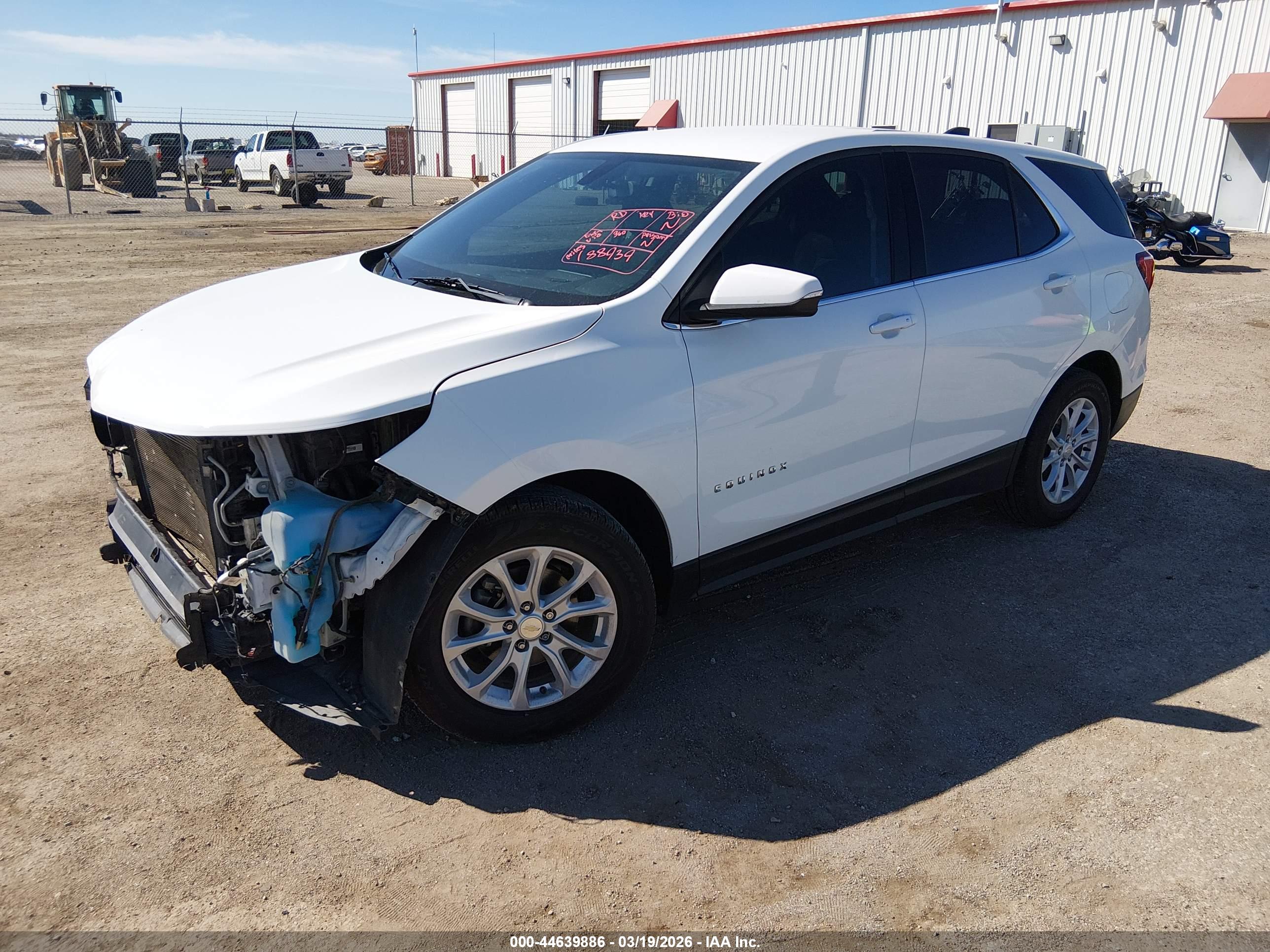 CHEVROLET EQUINOX image 2