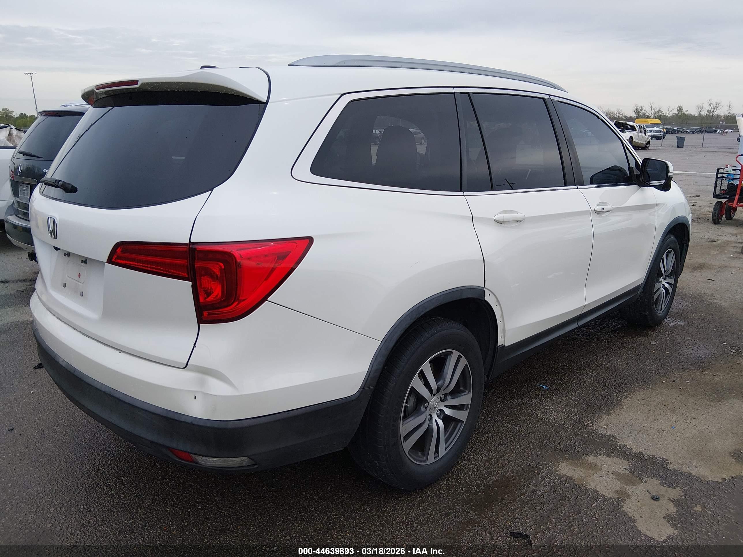 HONDA PILOT image 4