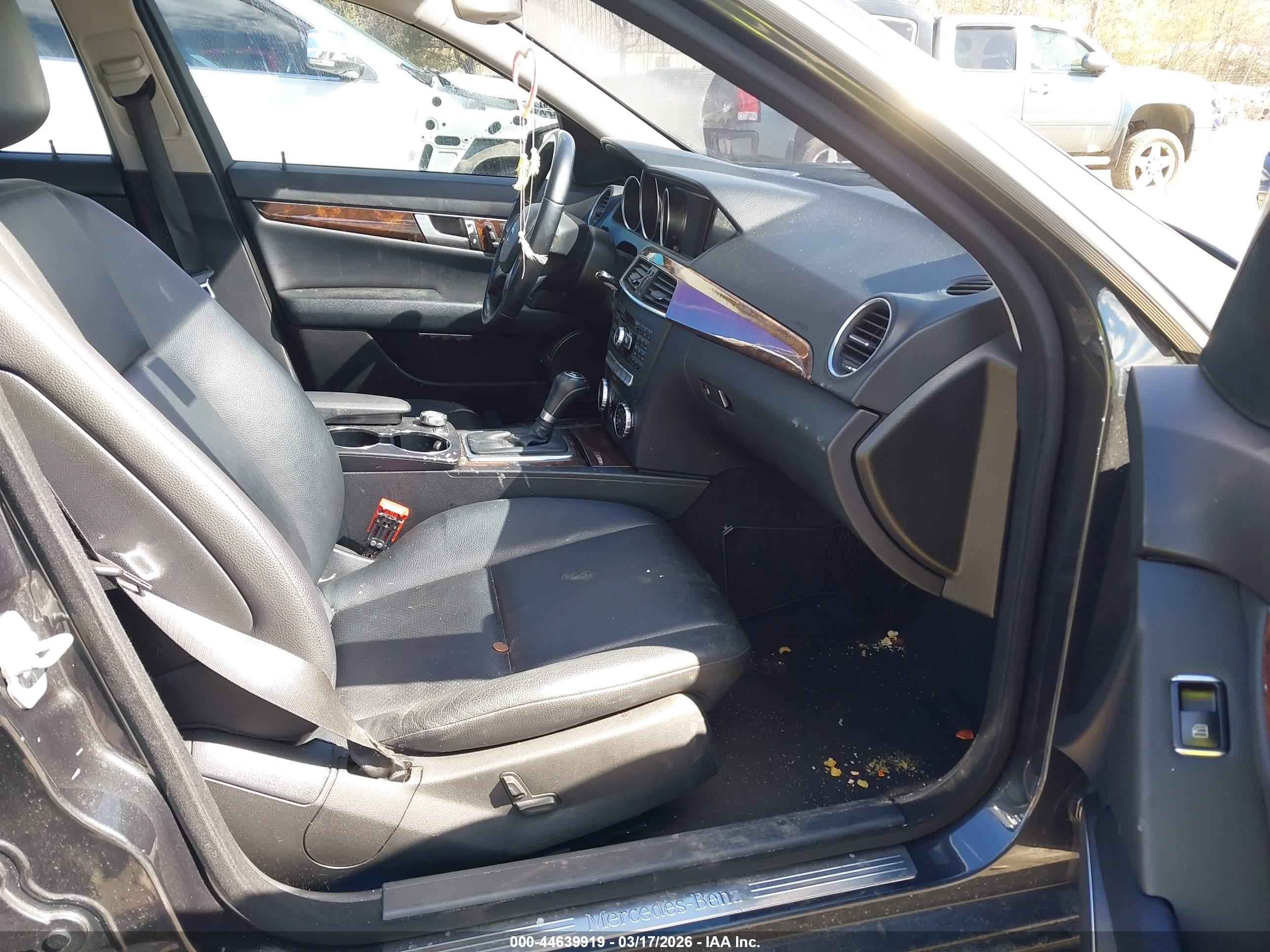 MERCEDES-BENZ C image 5