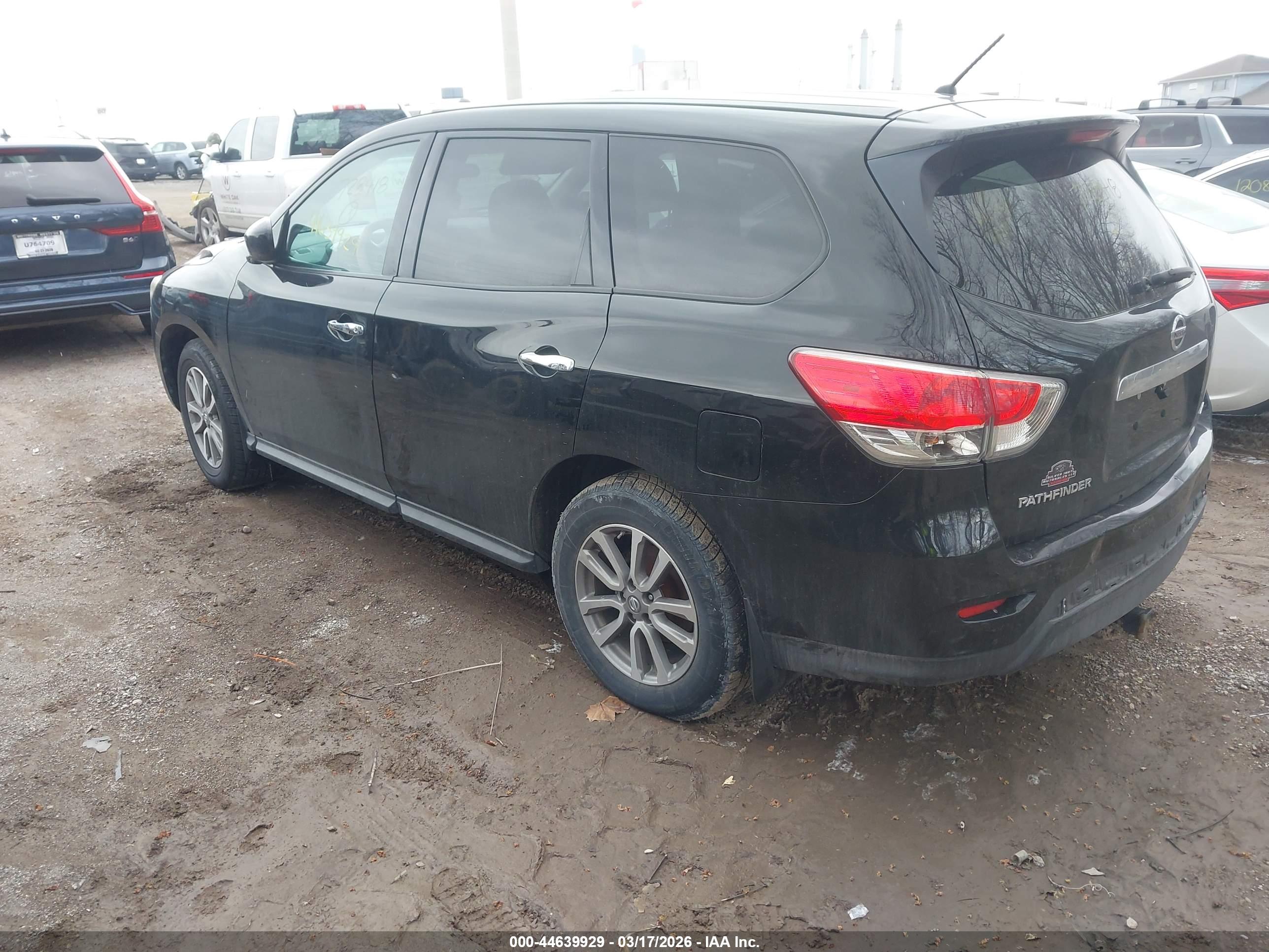 NISSAN PATHFINDER image 3