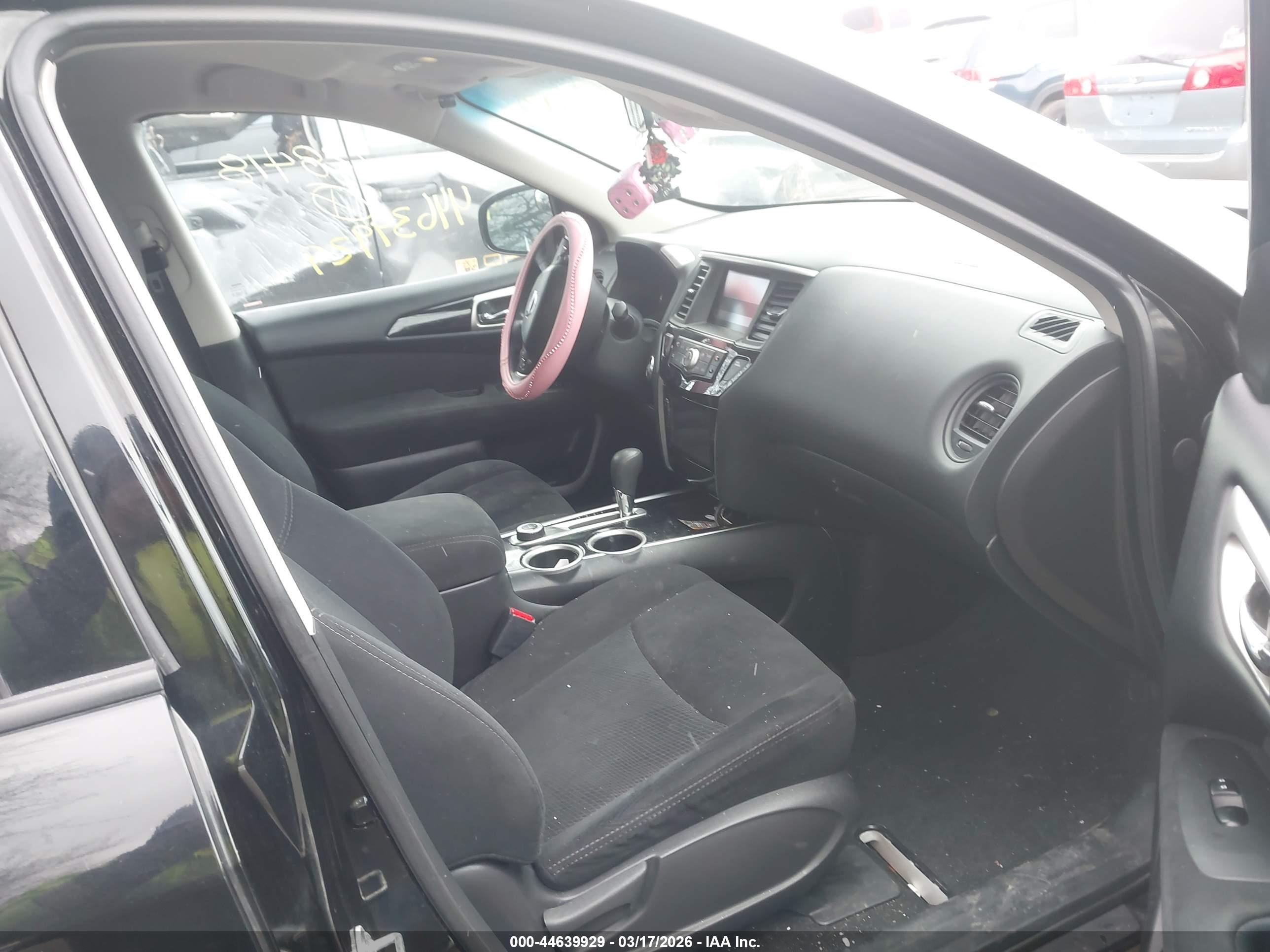 NISSAN PATHFINDER image 5