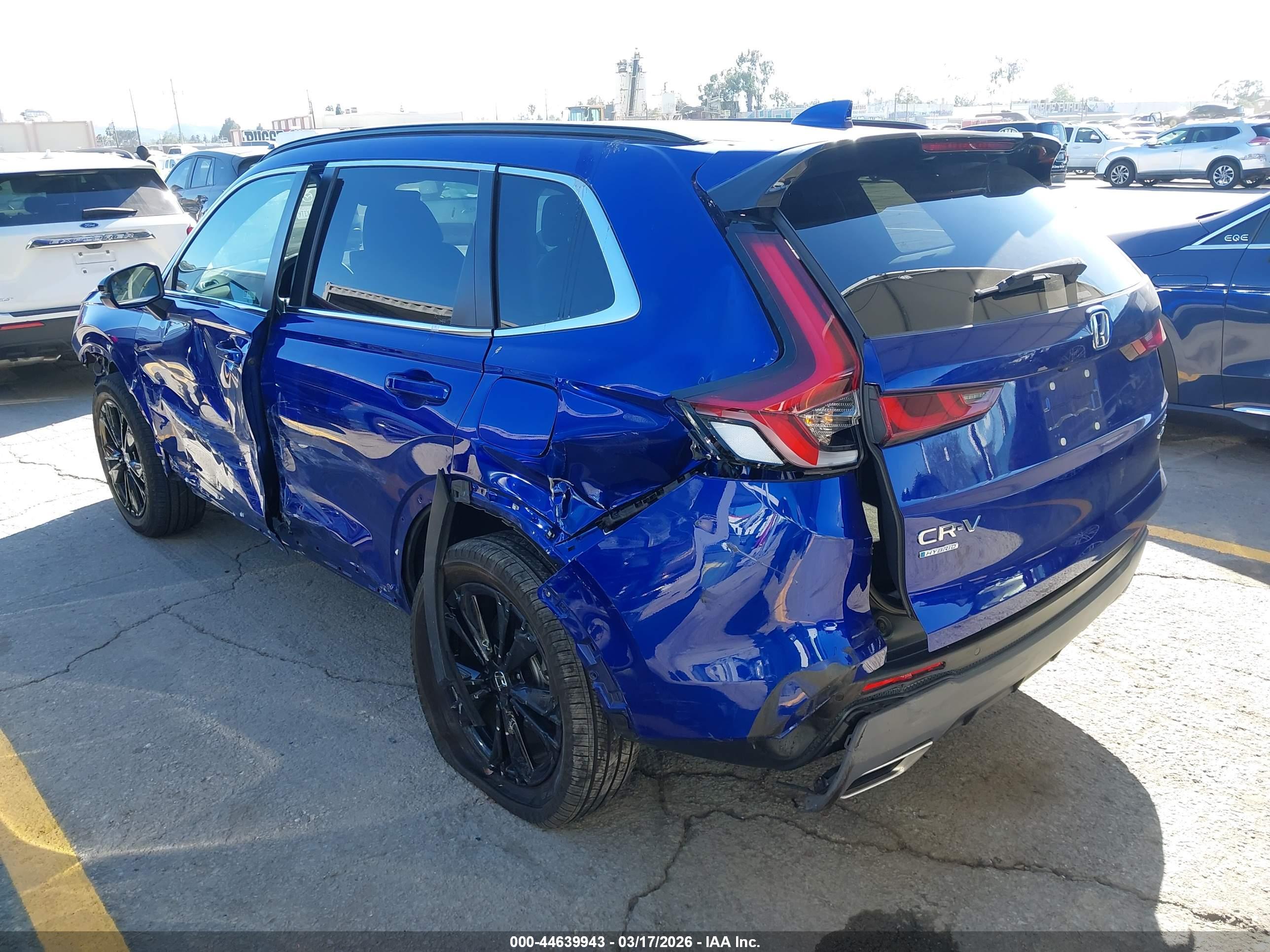 HONDA CR-V image 3