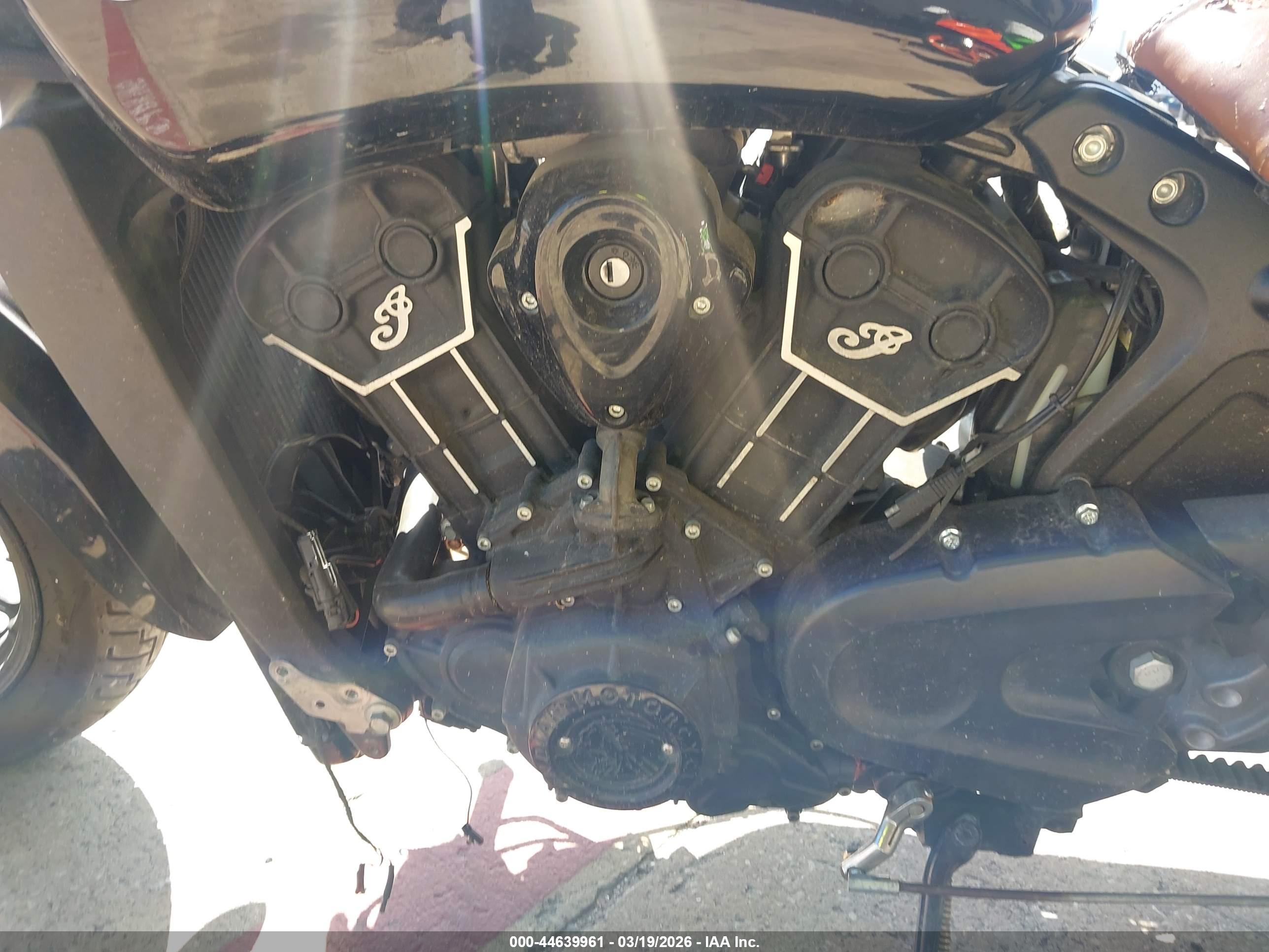 INDIAN MOTORCYCLE image 9