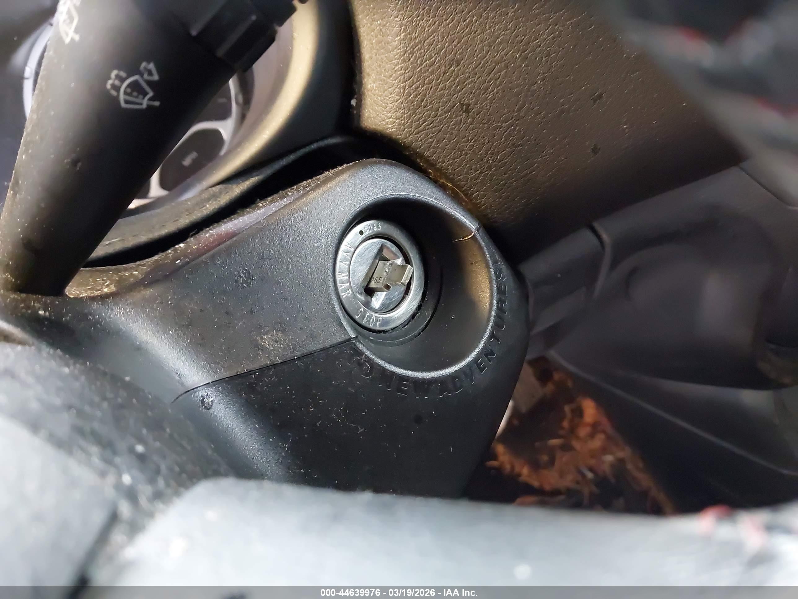 JEEP RENEGADE image 11