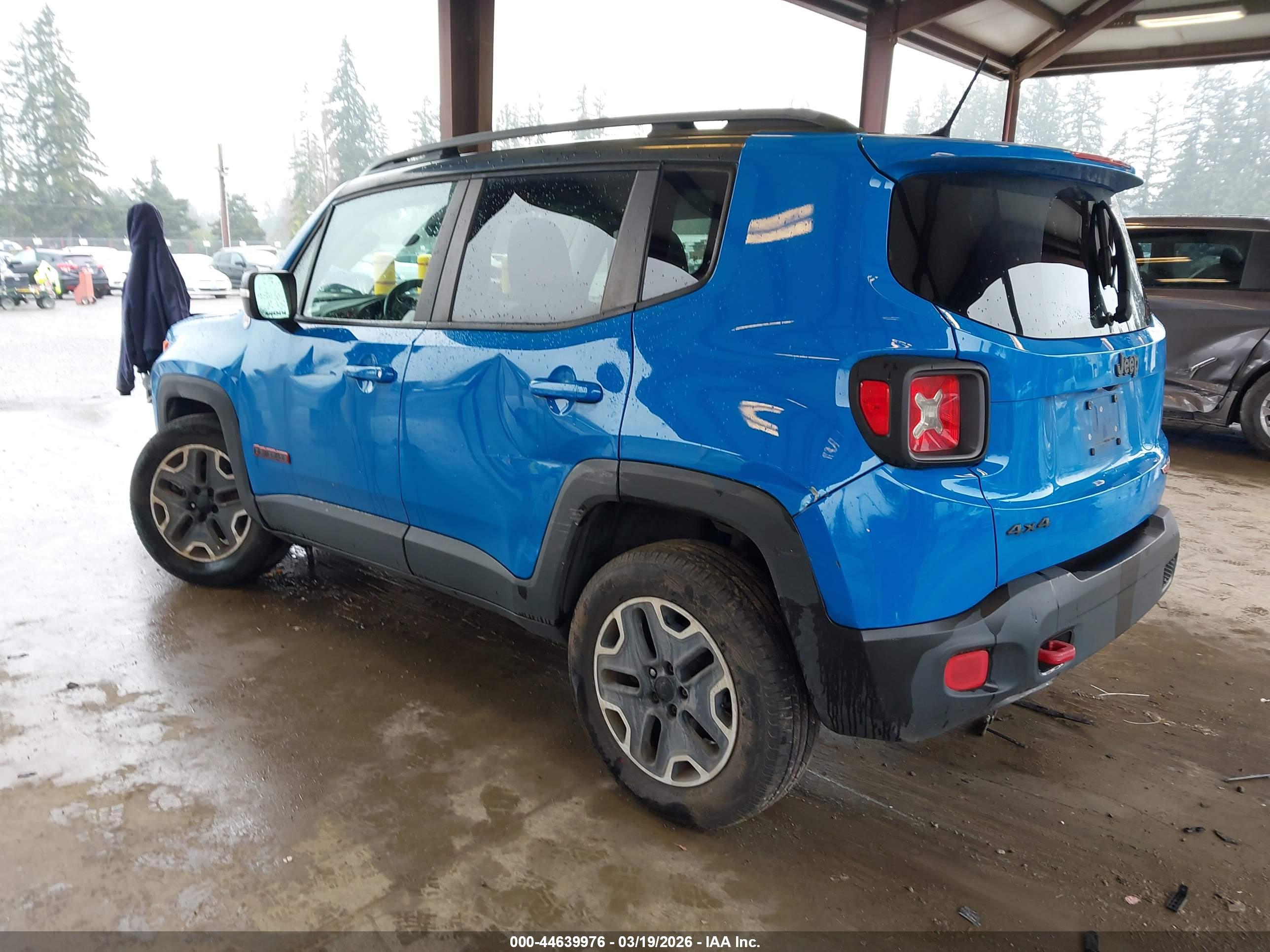JEEP RENEGADE image 3