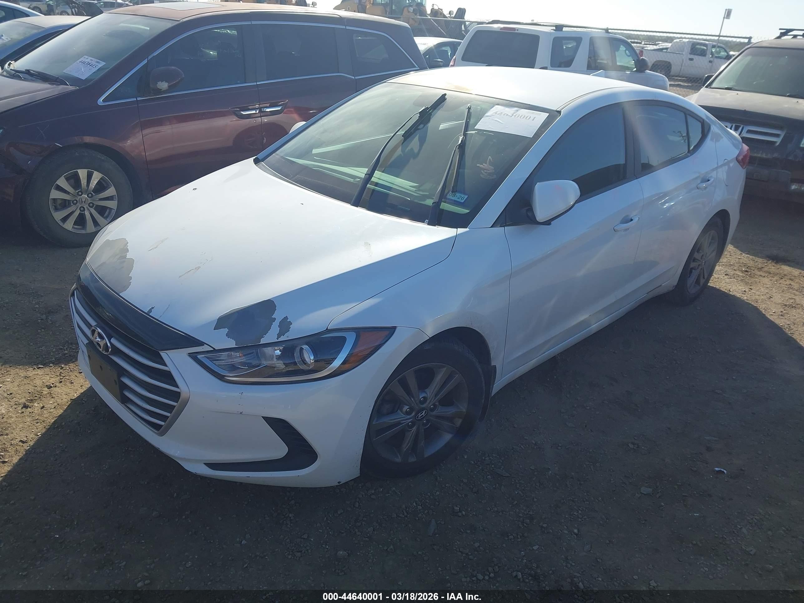 HYUNDAI ELANTRA image 2