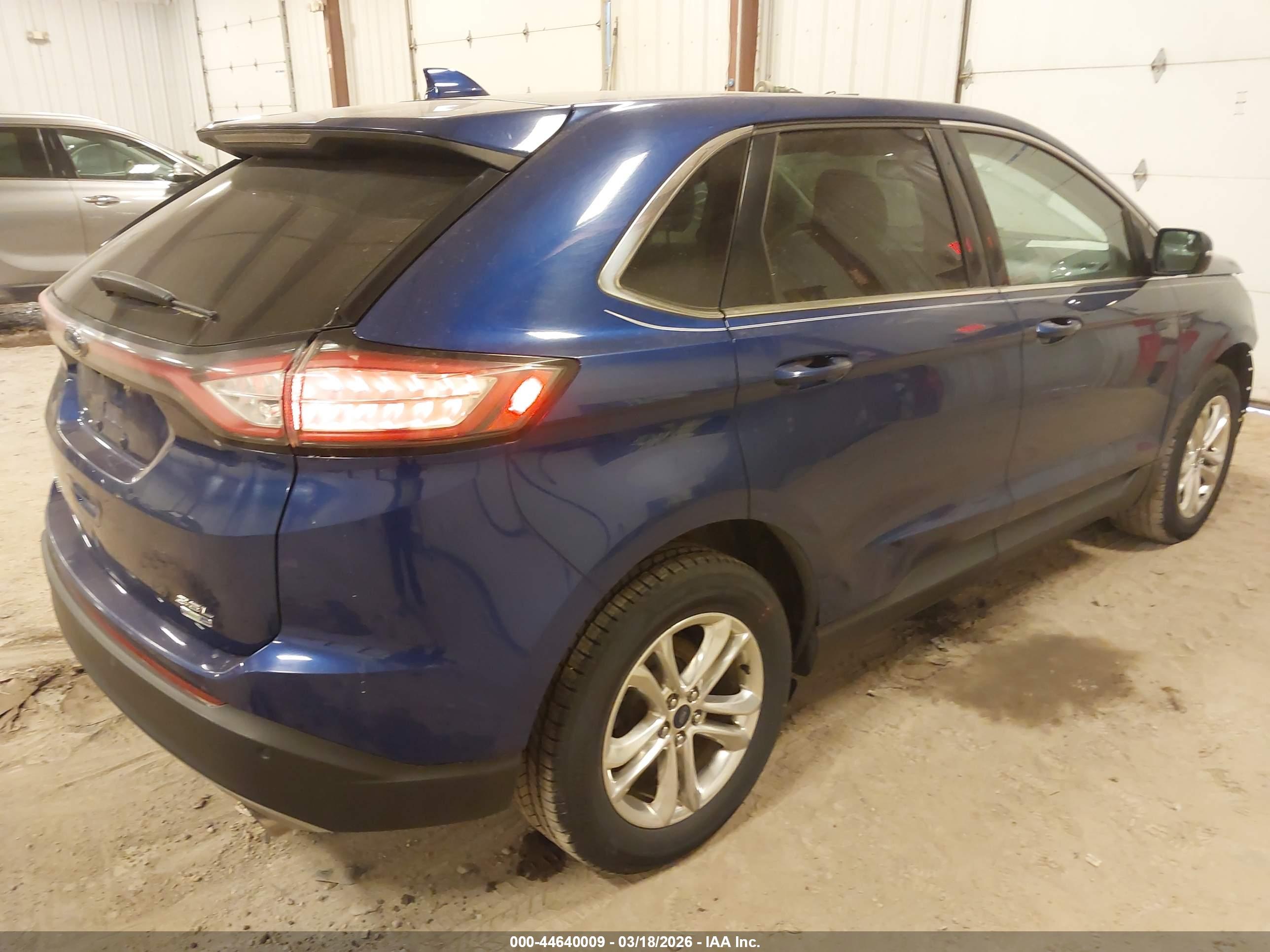 FORD EDGE image 4