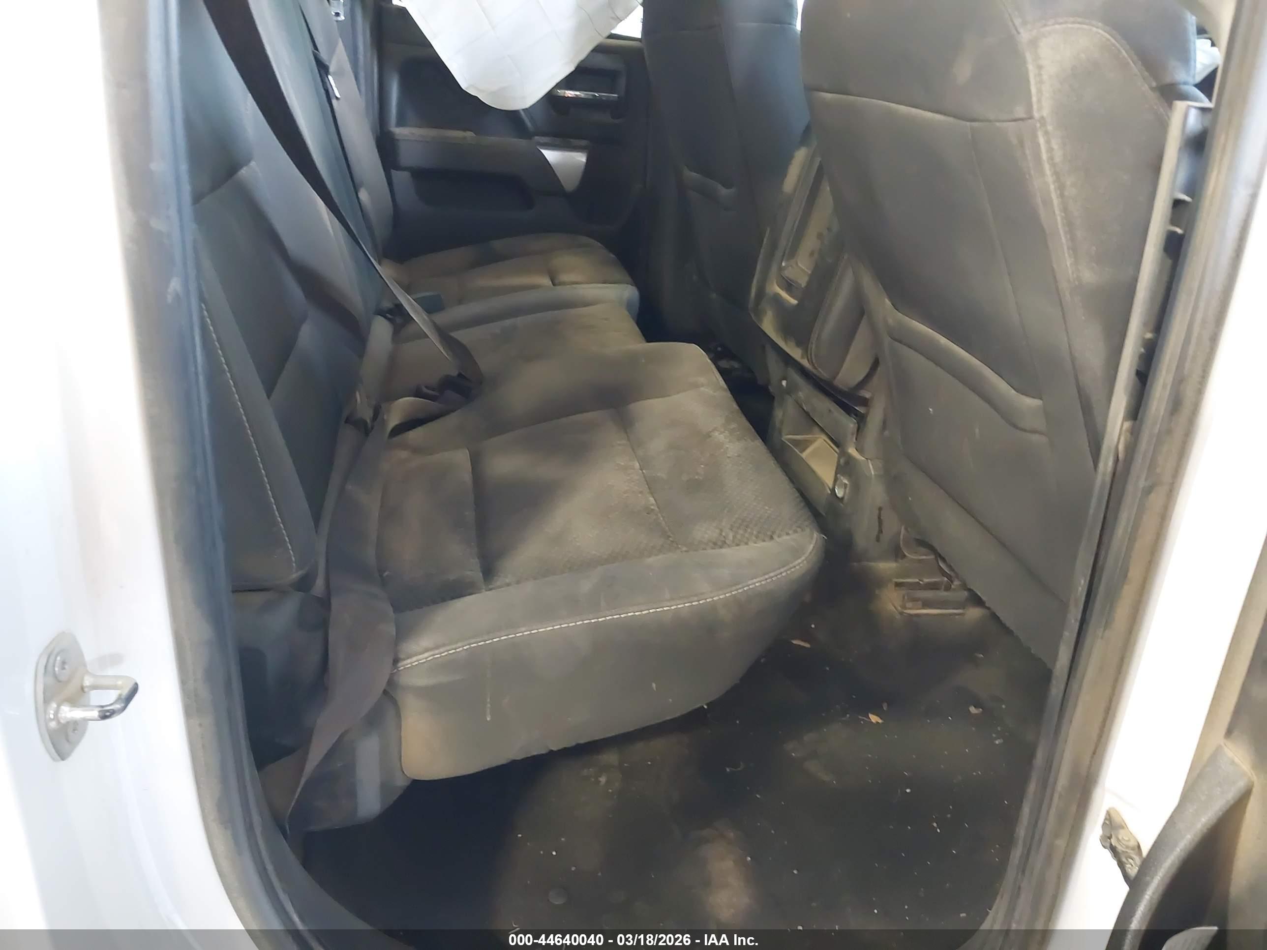 CHEVROLET SILVERADO image 8