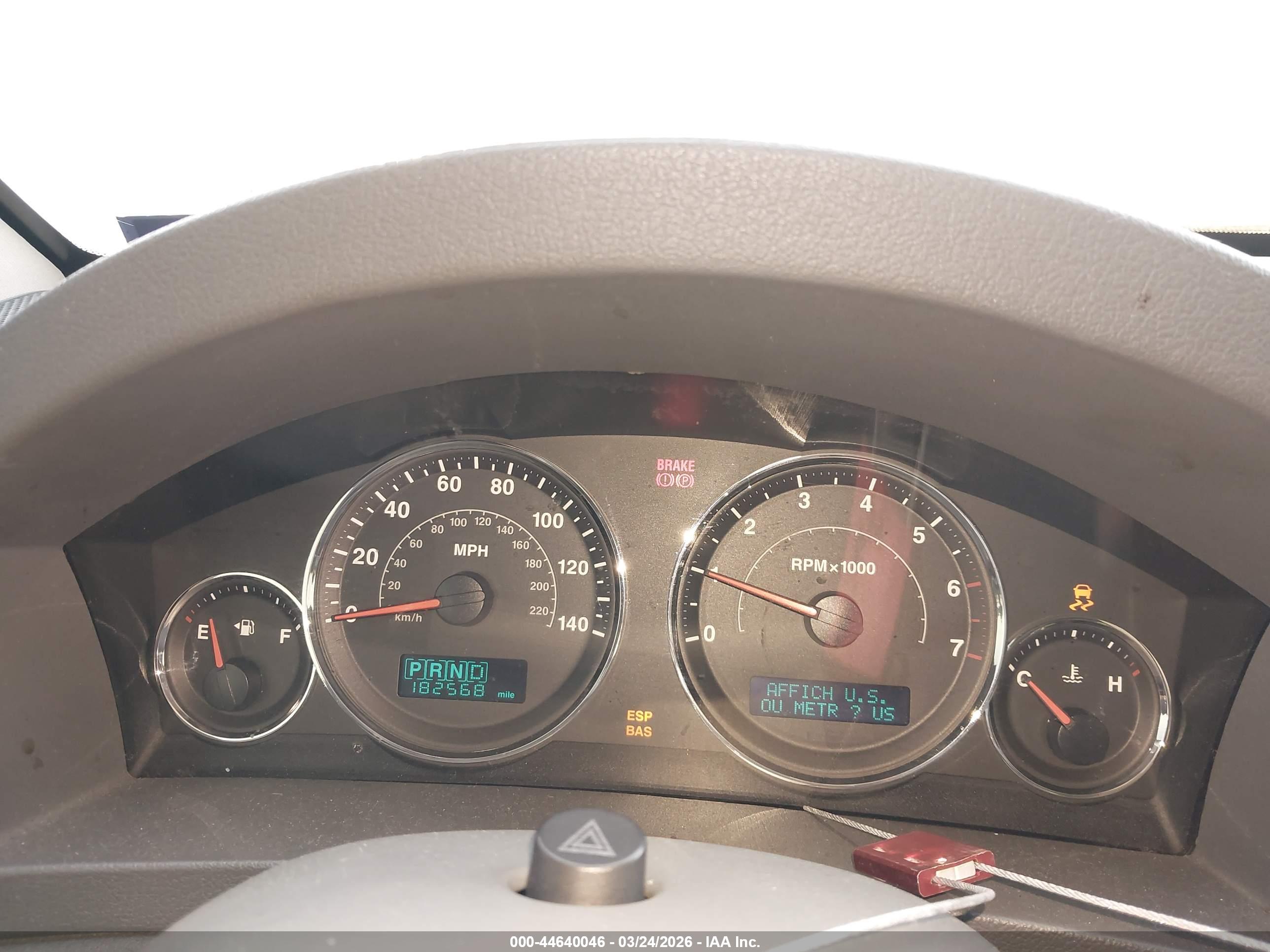 JEEP GRAND image 7